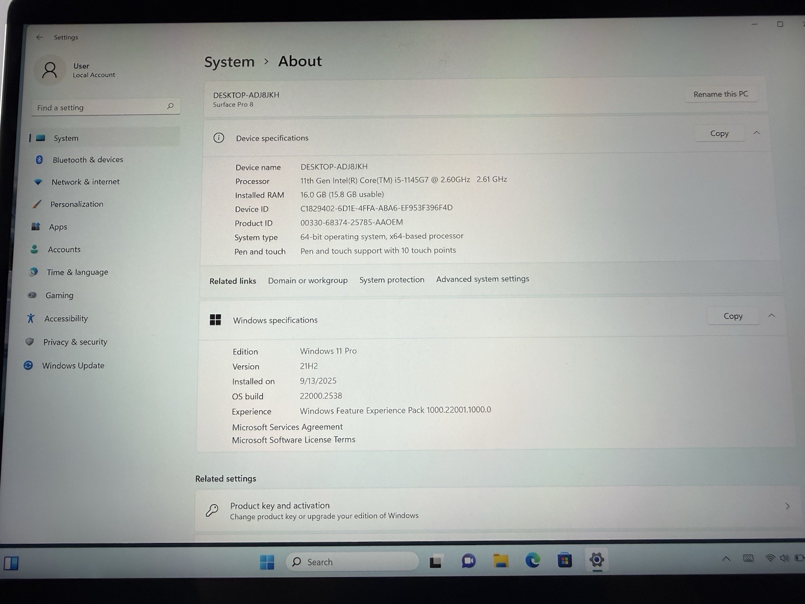 Microsoft Surface Pro 8 (1982) i5-1145G7 – 16GB RAM – 256GB 120Hz – Win 11 Pro