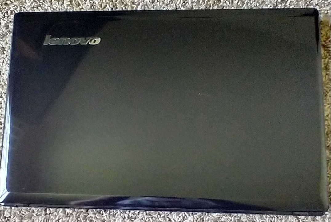 LENOVO G580 INTEL Pentium CPU B980 @ 2.40GHZ / 500GB HDD 4GB DDR Ram