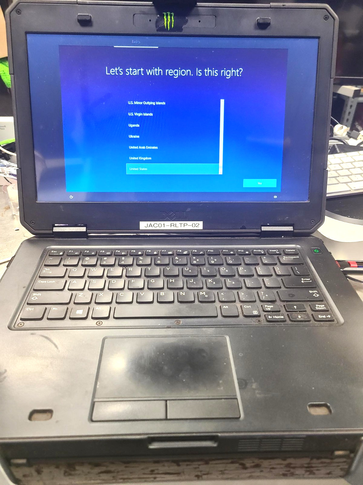 DELL Latitude 5414 Rugged 14″ FHD I5-6300U 512GB 4GB W10P Backlit DVD wifi/BT