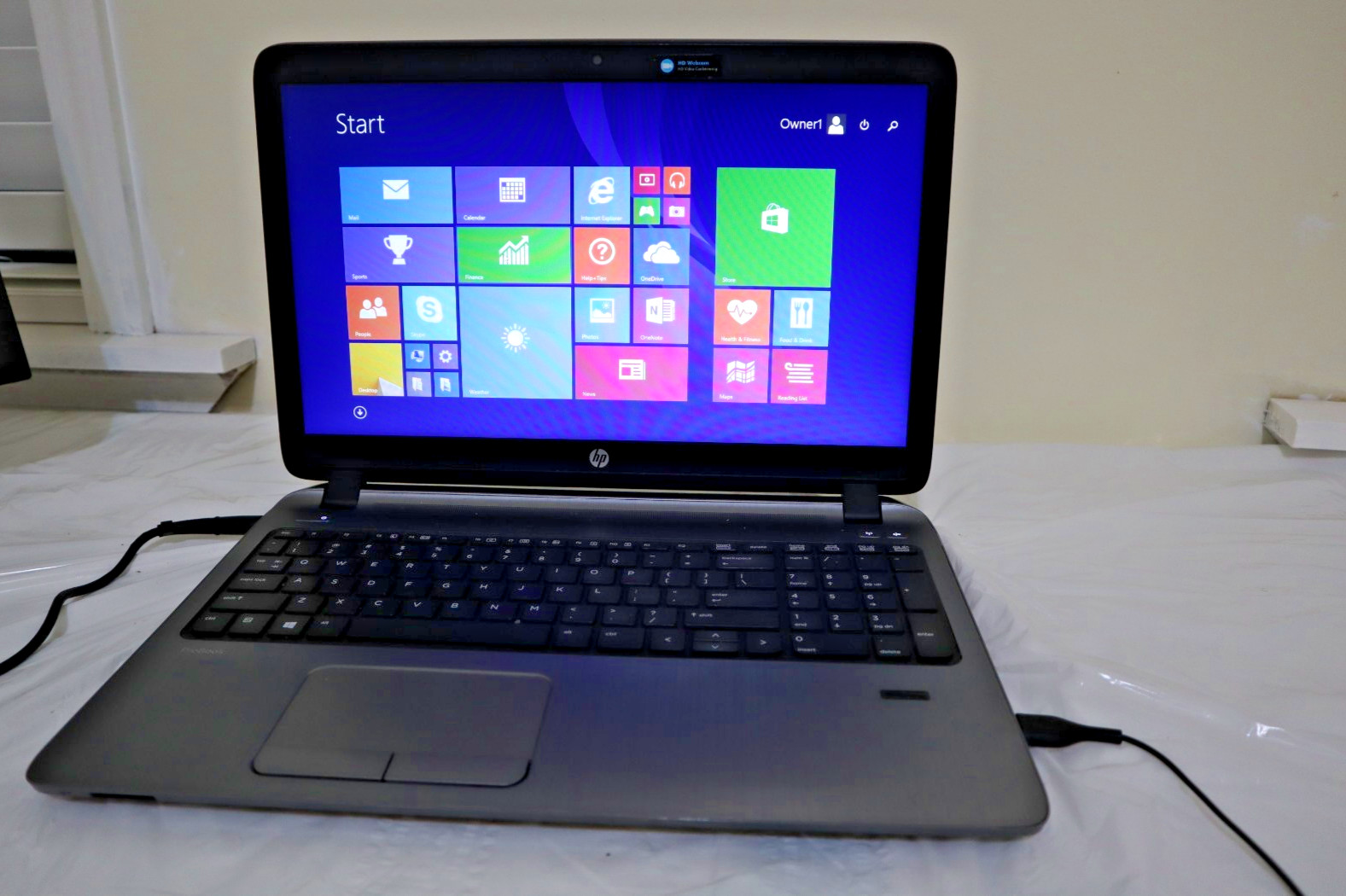 HP ProBook 455 G2 15.6″ Laptop AMD A8-7100 CPU Radeon R5.8 4GB RAM 500GB HD