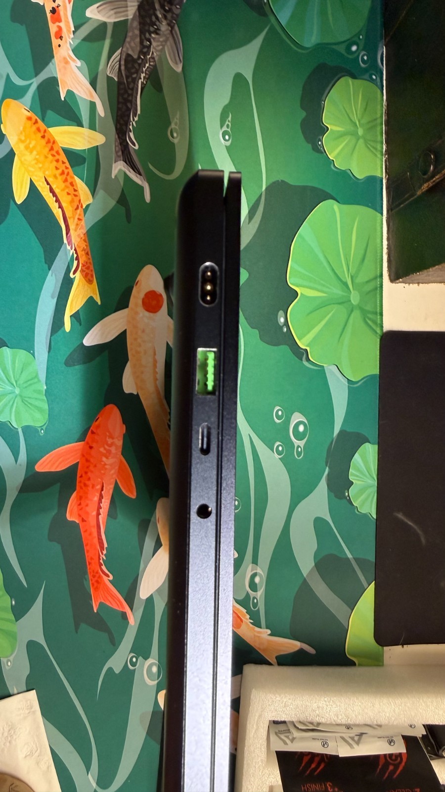 razer blade 14 RTX 4070 32 GB RAM RYZEN 9 8945HS