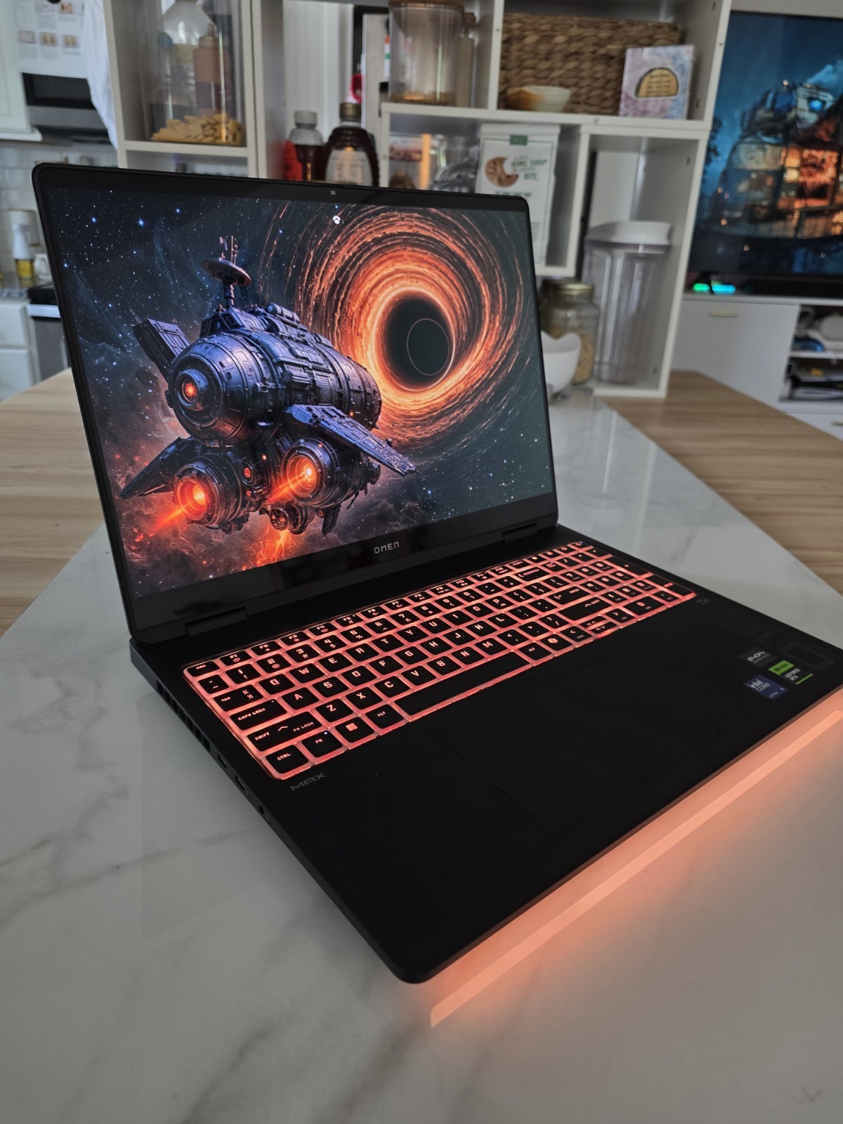 HP OMEN MAX 16″ OLED 240Hz | RTX 5080 (16GB) | Intel Core Ultra 9 | 32GB | 2TB