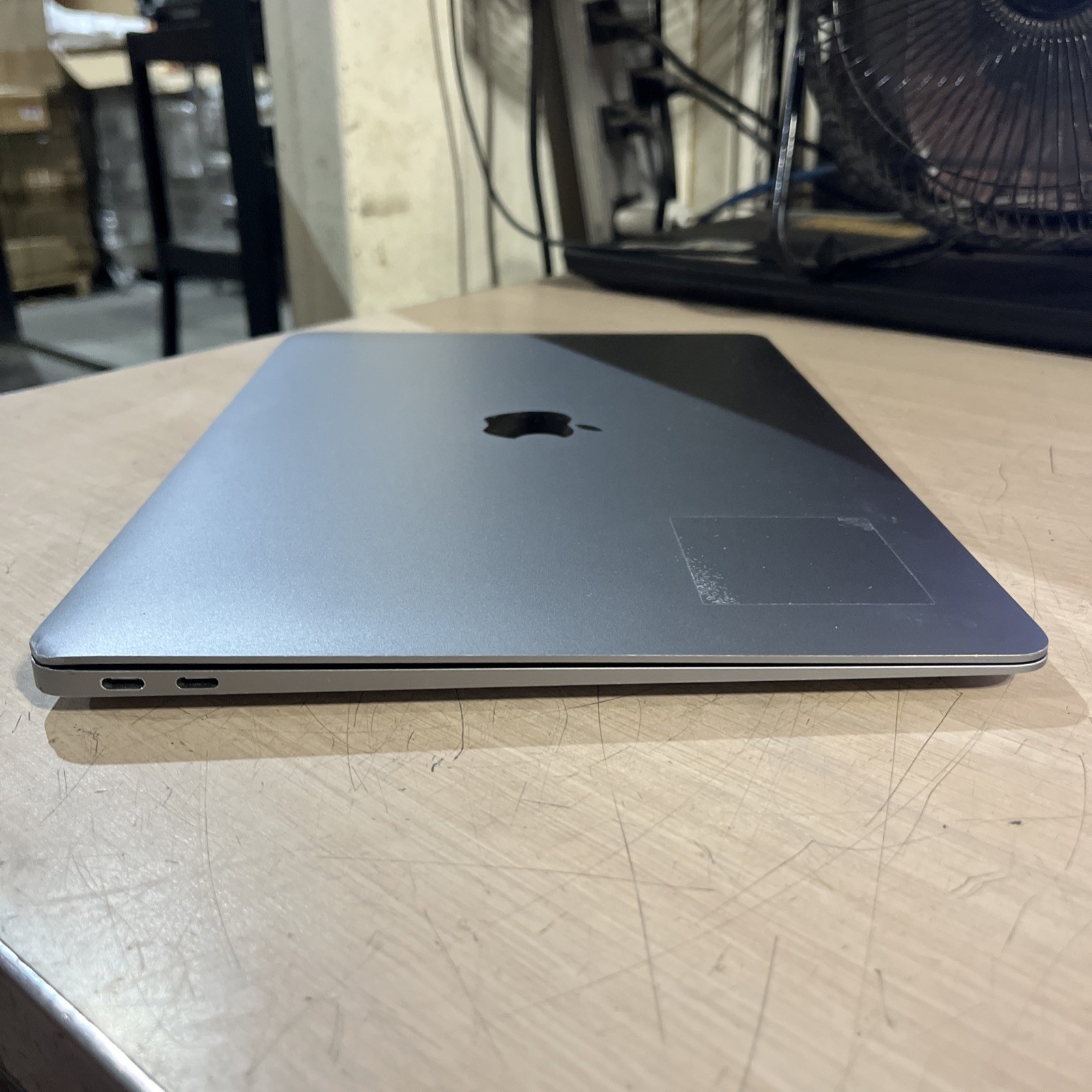 APPLE MACBOOK AIR 13″ SCISSOR, 2020 CORE I3-1000NG4 1.1GHZ 8GB RAM 256SSD ‘