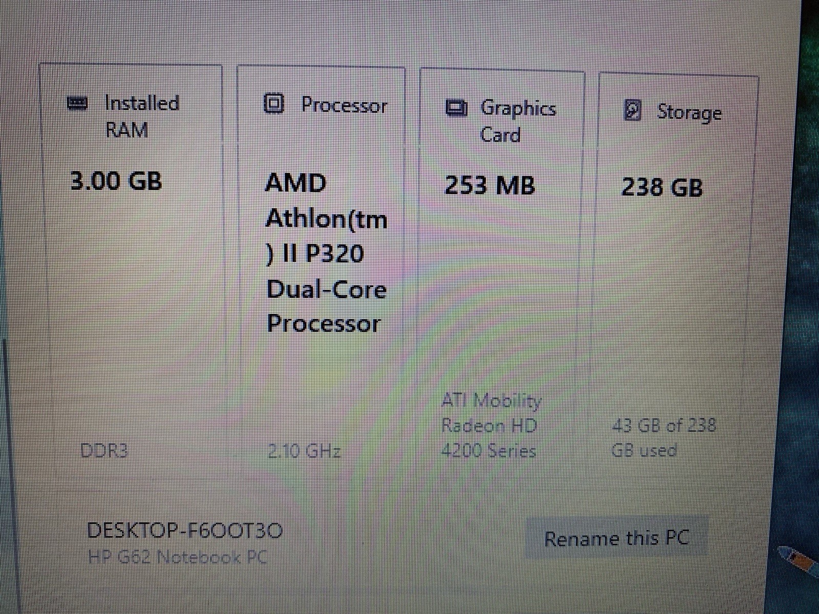 HP G62 14″ AMD Athlon II P320 2.10GHz /3GB RAM / 238GB SSD Win 10 DVDRAM