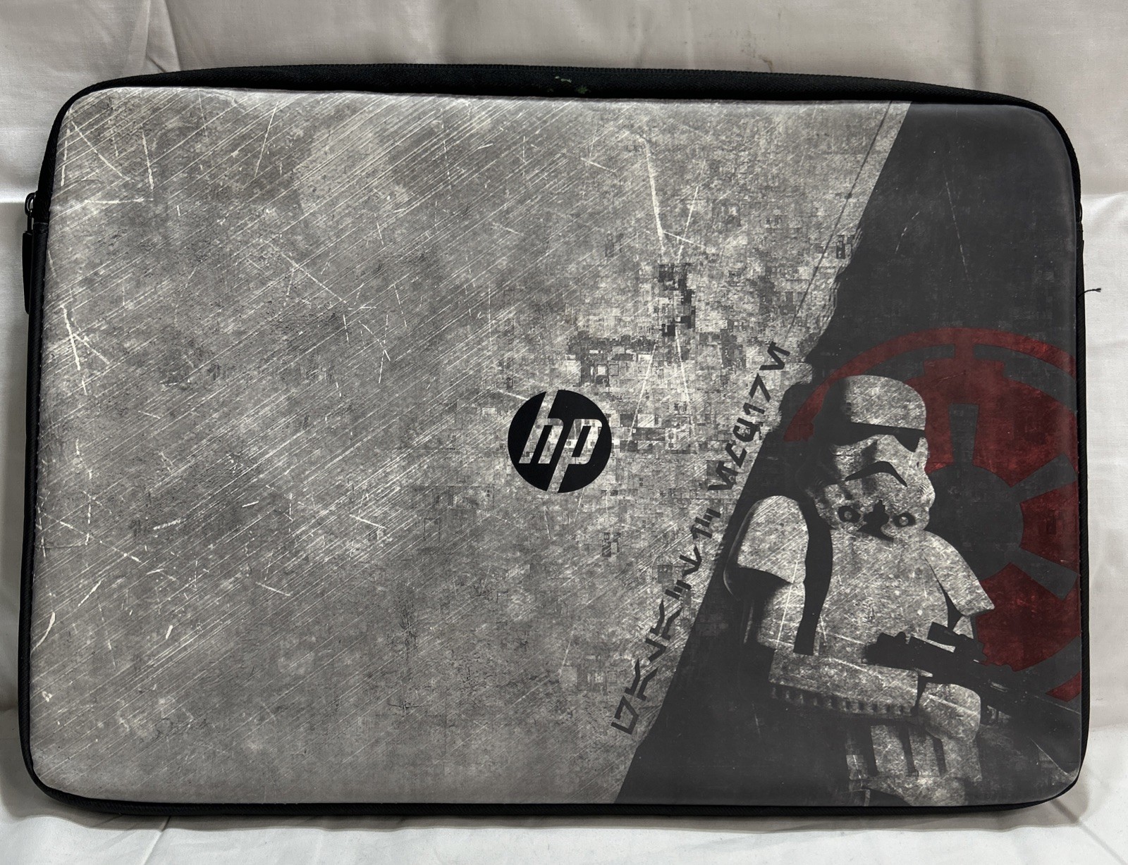 HP Star Wars Special Edition Notebook 15-an050nr 15.6″/i5-6200U/6GB RAM/1TB