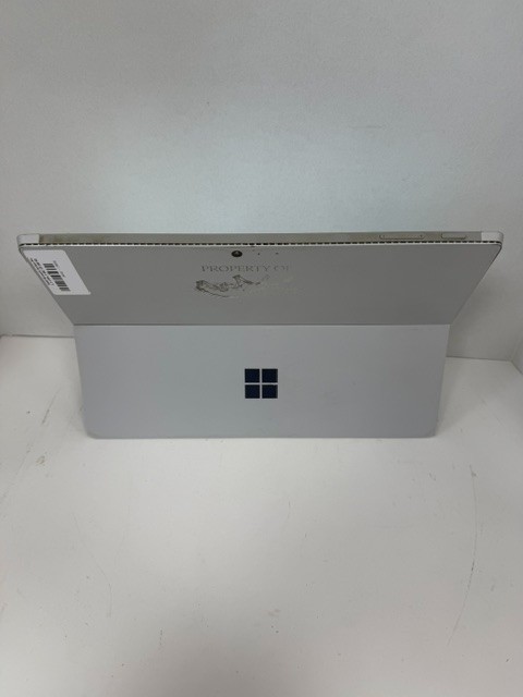 Microsoft Surface Pro 4 12.3″ | i5-6300U 2.40GHz | 8GB RAM 128GB SSD *ETCHED*
