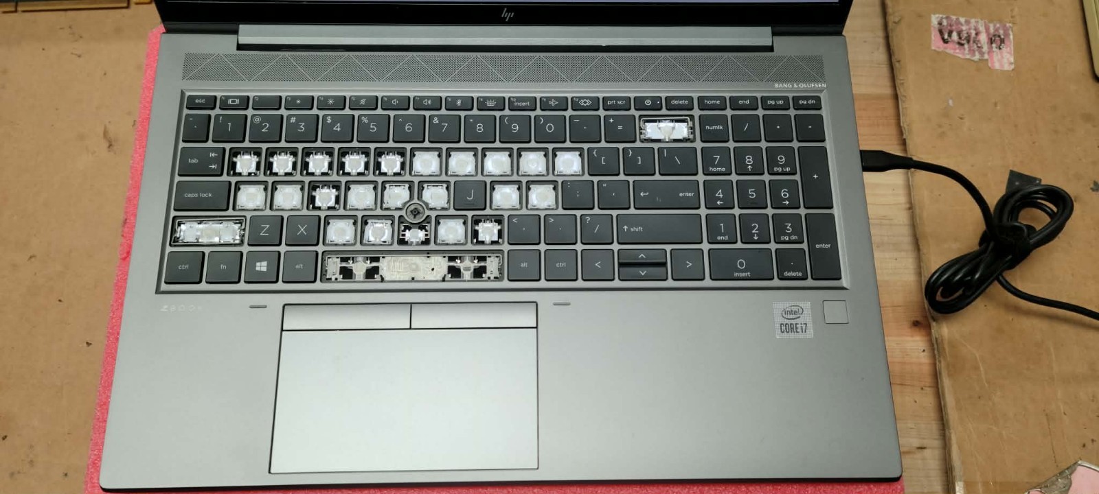 HP ZBook Firefly 15 G7 Mobile Workstation i7-10510U@1.8GHz 4GB No SSD/OS Works