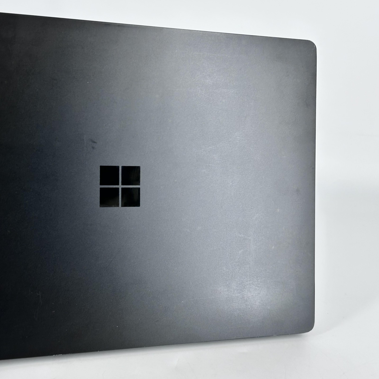 Microsoft Surface Laptop 5 13.5 2K TOUCH 2.7 GHz i7-1265U 16GB 512GB – GOOD