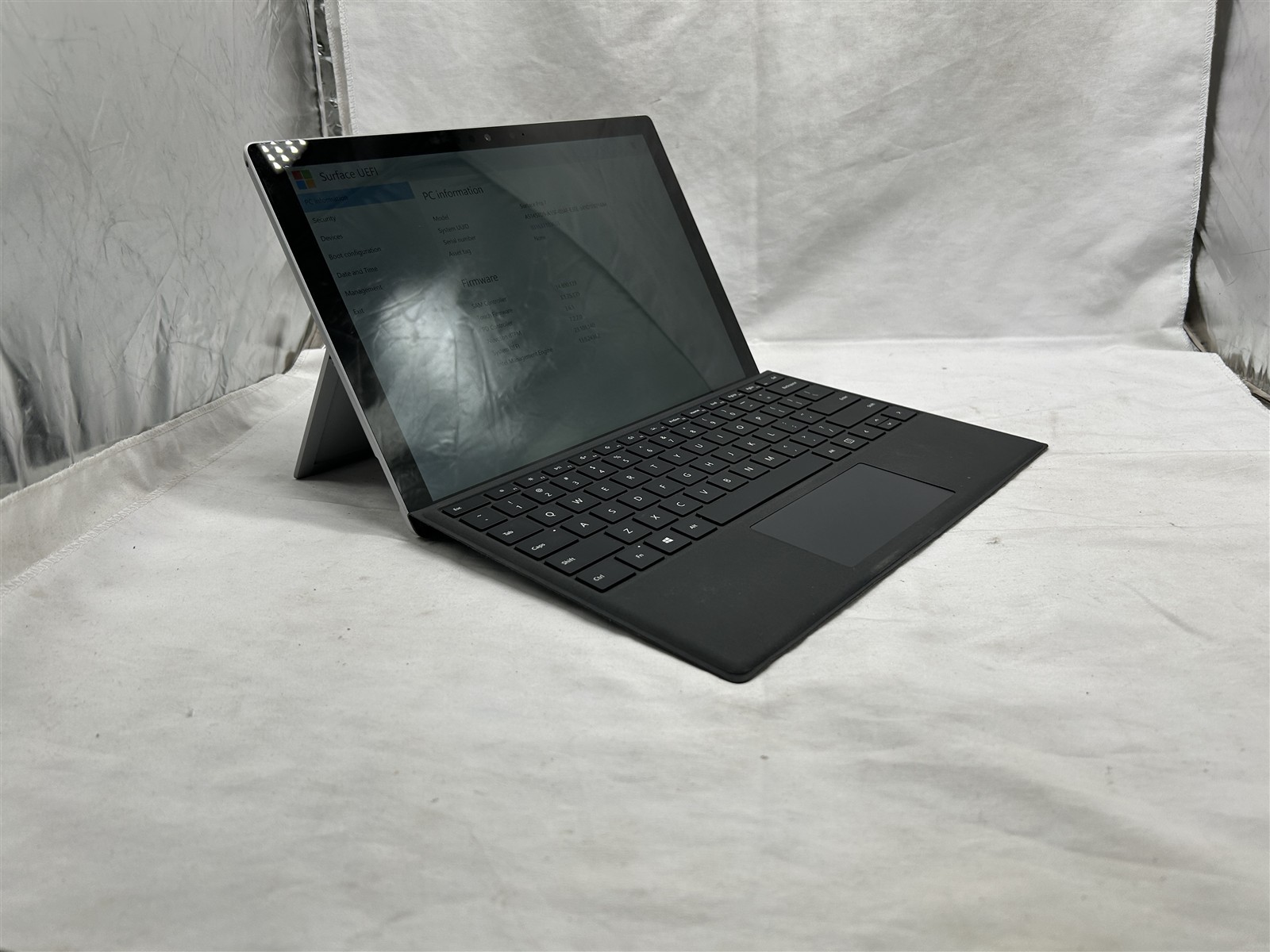 Microsoft Surface Pro 7 Laptop Intel i5-1035G4 8GB RAM No OS No SSD