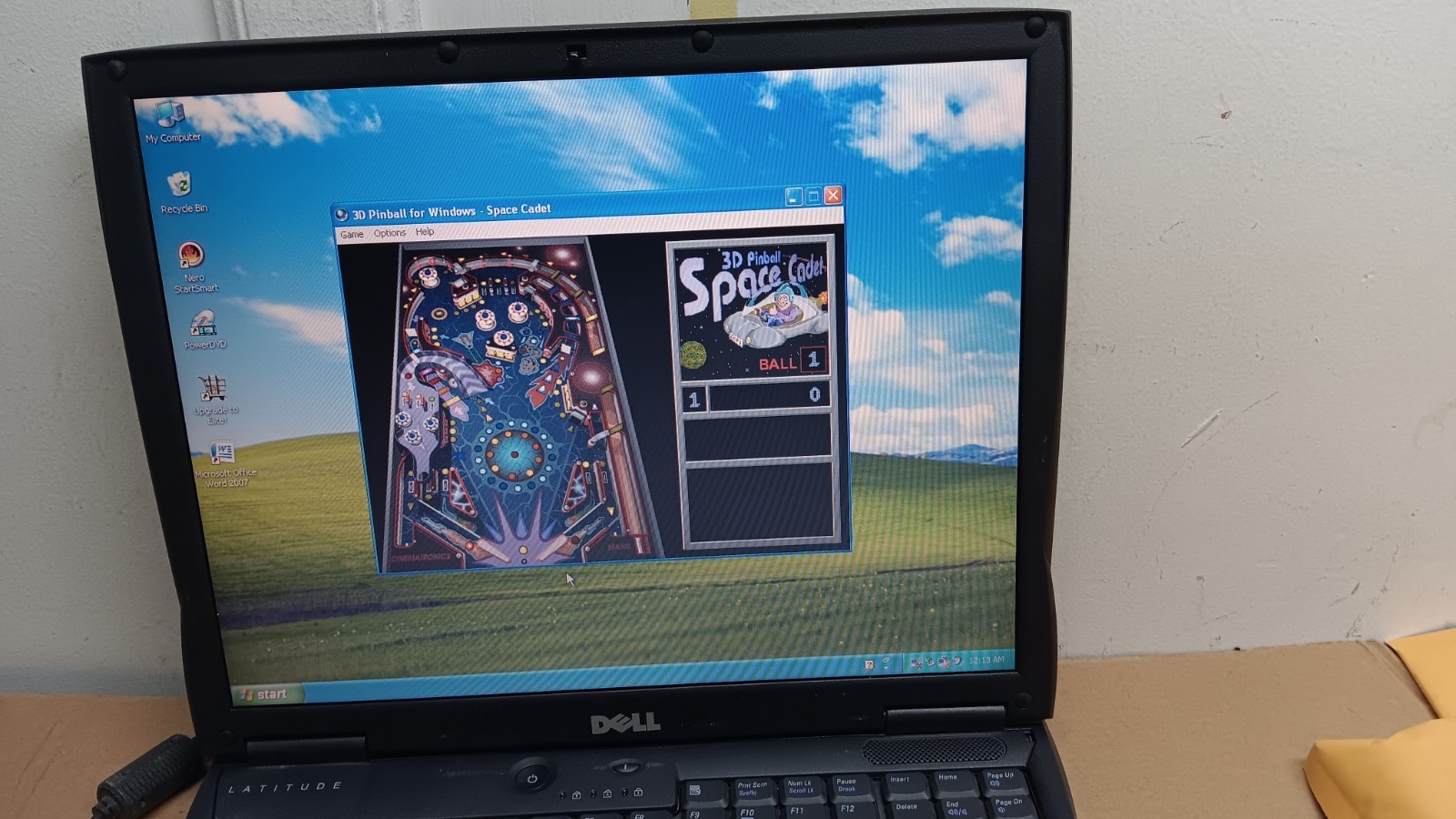 Vintage Dell Latitude C640 Laptop 2 GHz Windows XP Pro Serial & Parallel port