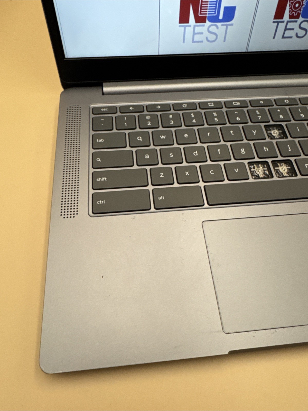 Lenovo IdeaPad 3 Chrome 14M836 14″ 64GB eMMC, MediaTek MT8183 *Issue***