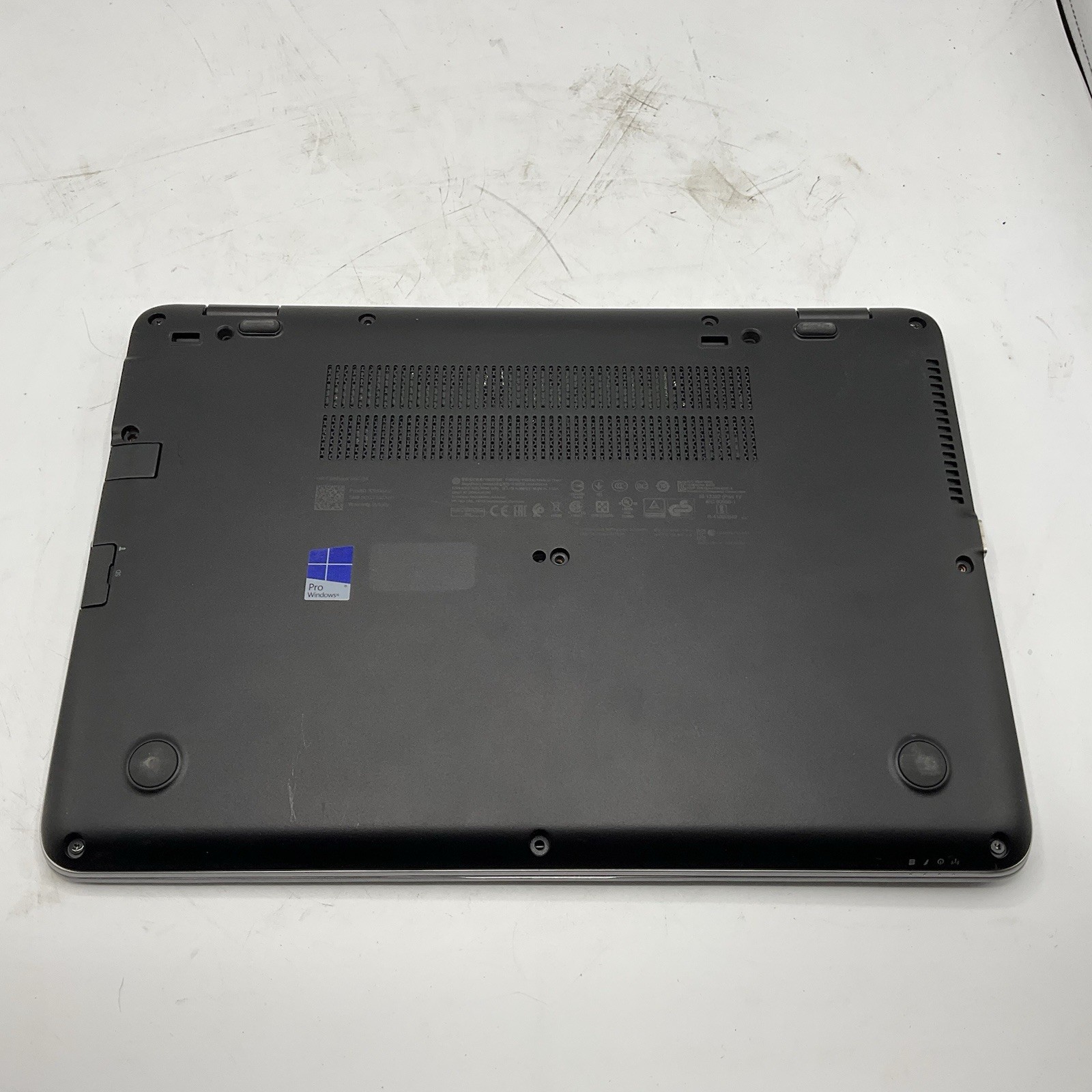 HP EliteBook 840 G4 14 in Intel i7 7500U 16GB RAM 256GB NVMe M.2 SSD Windows 10
