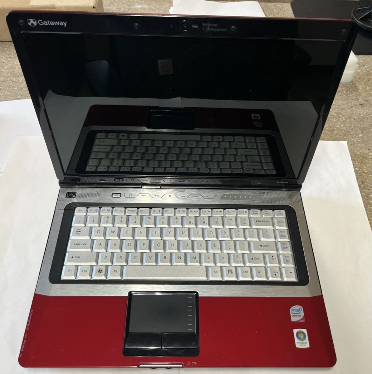 Gateway M-6843 15.4″ Red Laptop Not Working FOR PARTS