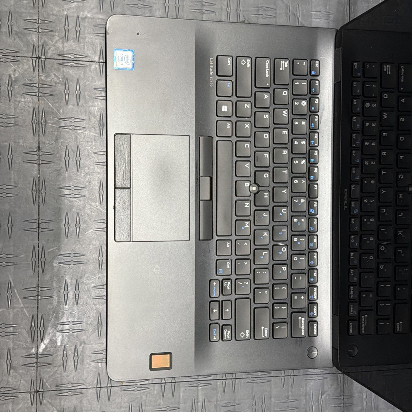 Touch screen DELL LATITUDE E7470 INTEL CORE I7 | No Hard drive | No Ram |NoPower