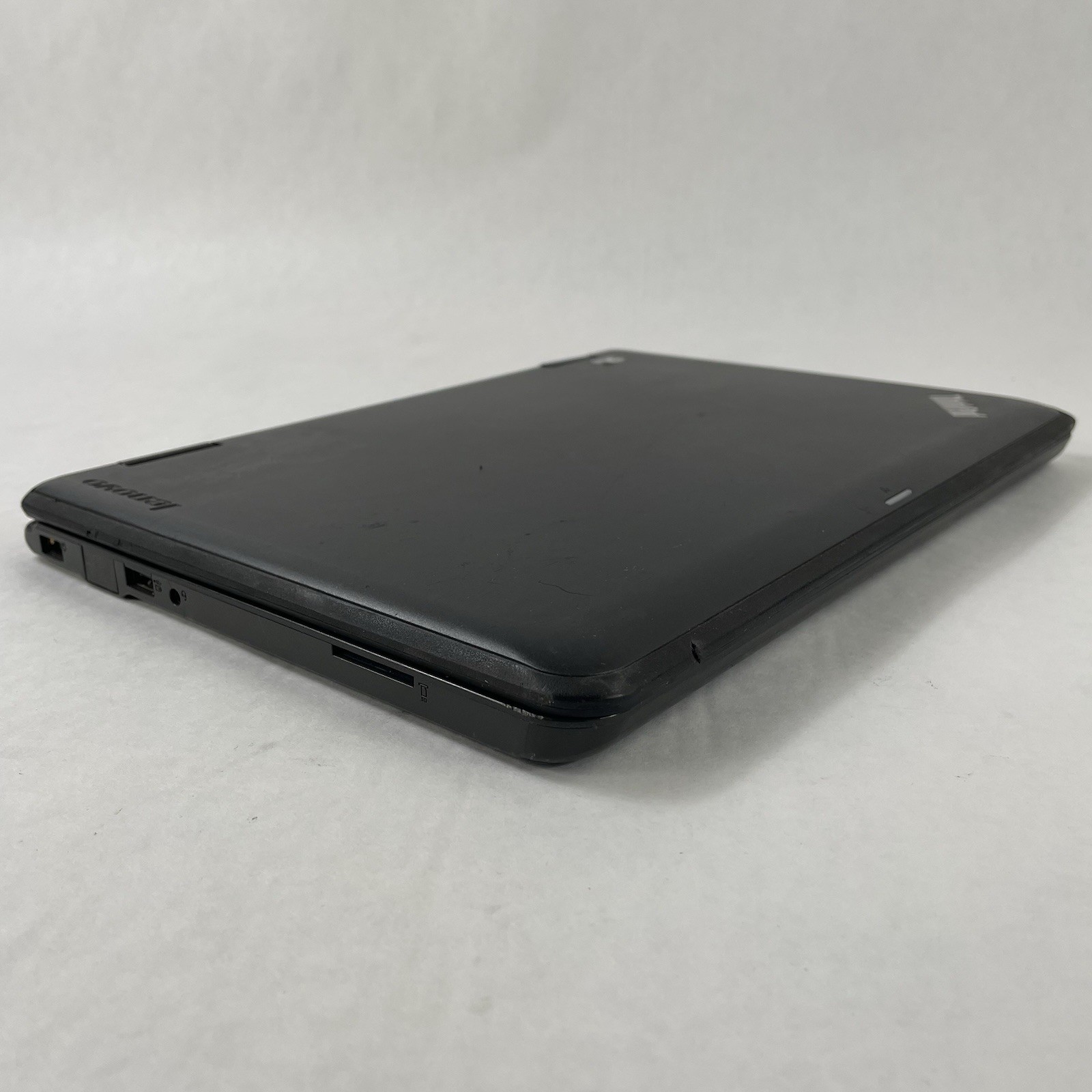 Lenovo ThinkPad 11E Chromebook 11.6″ Celeron N2440 1.83 GHz 4 GB RAM 16 GB HDD