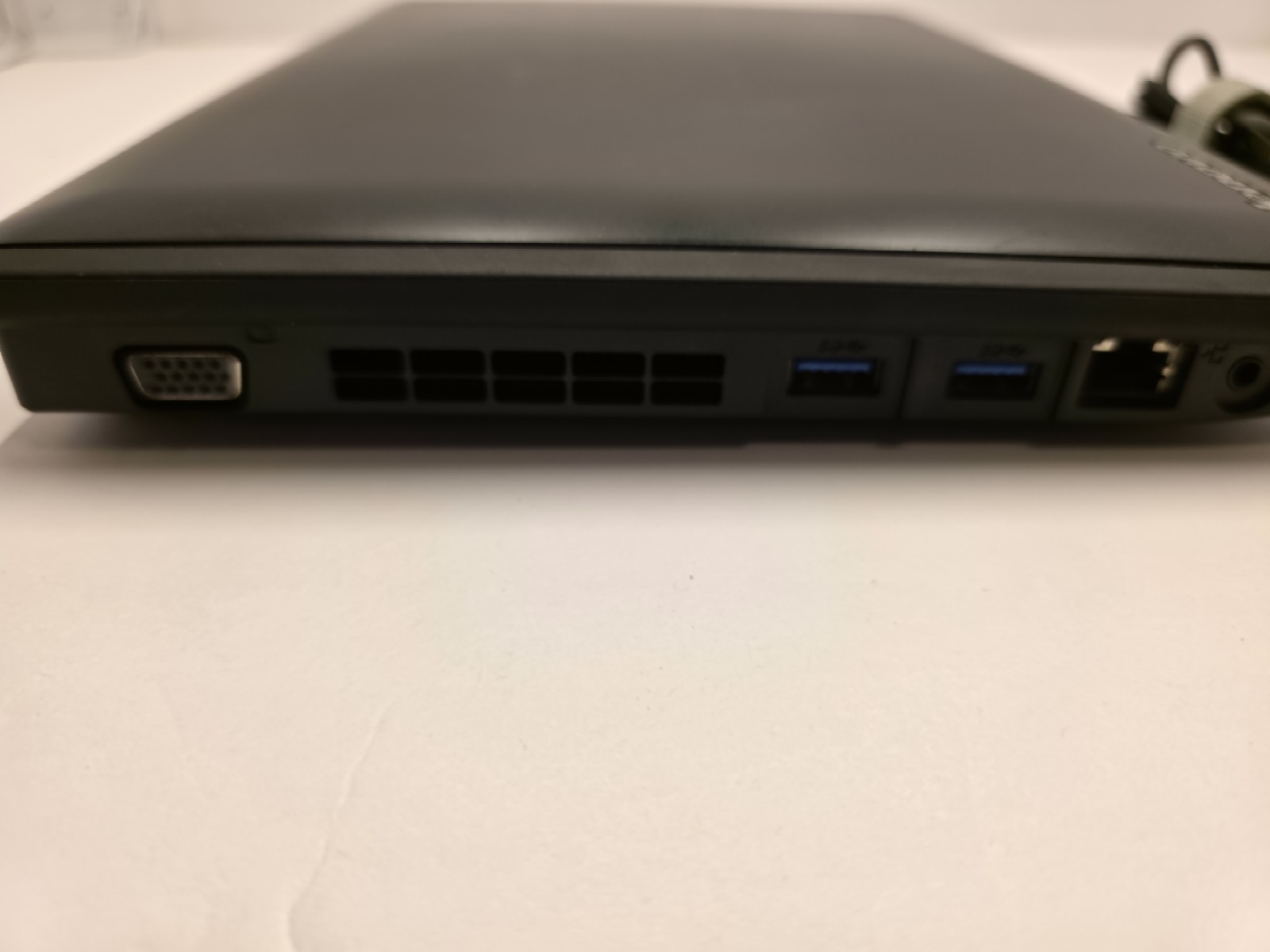 Lenovo ThinkPad X131e 11.6″ Windows 10 PRO Intel I3 8GB RAM 500GB SSD +Charger