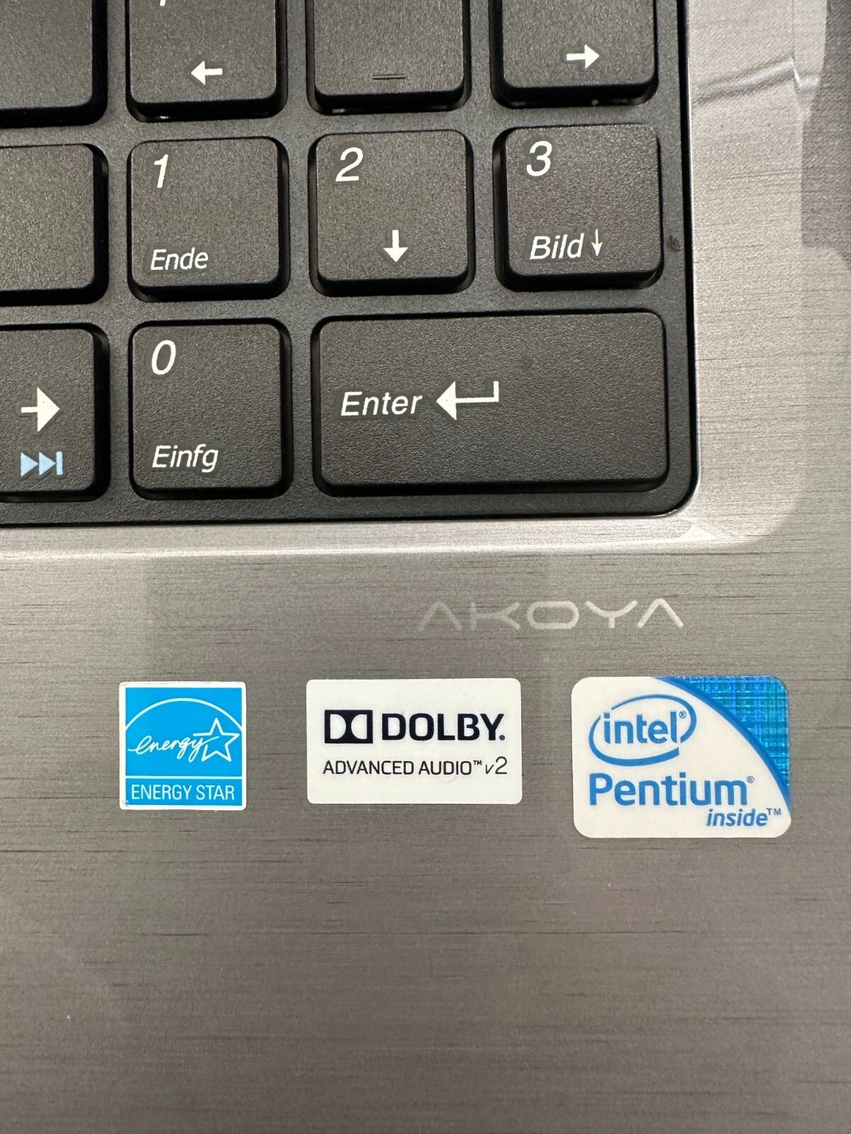 Medion Akoya MD99090 (E6234) Laptop* Intel B960 2.20GHz 8GB RAM 120GB SSD
