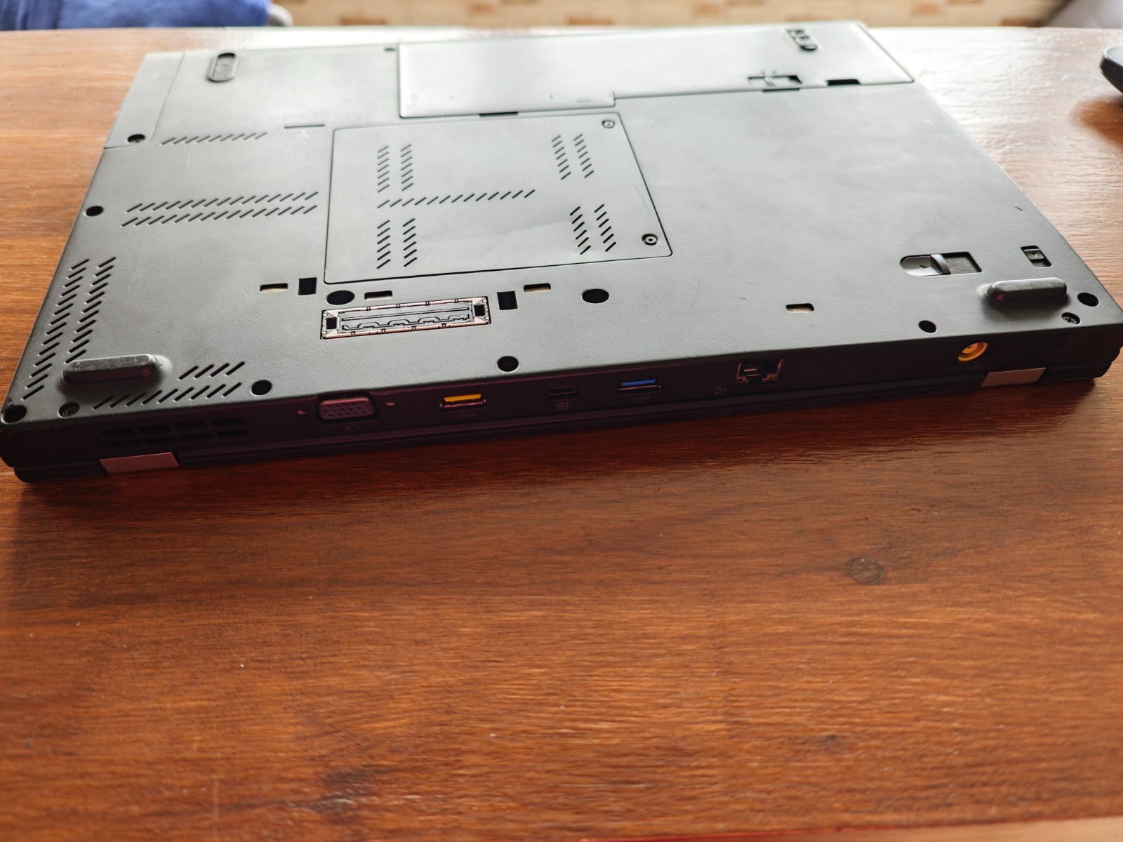 Lenovo Thinkpad T430s Laptop – 120gb SSD, 8gb RAM, Linux