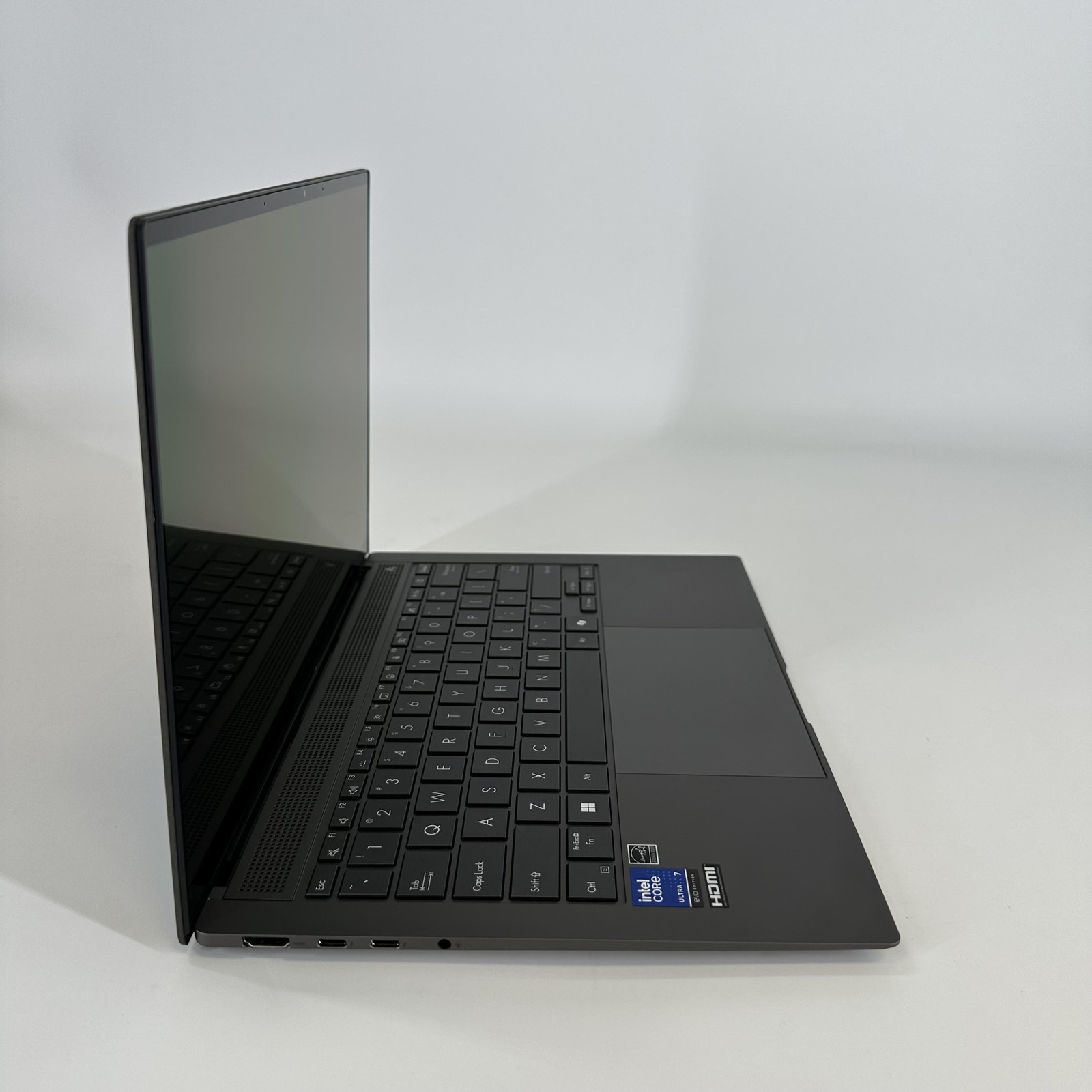 Asus Zenbook S 14 Gray QHD+ TOUCH 2.2 GHz Ultra 7 256V 16GB 1TB SSD Excellent