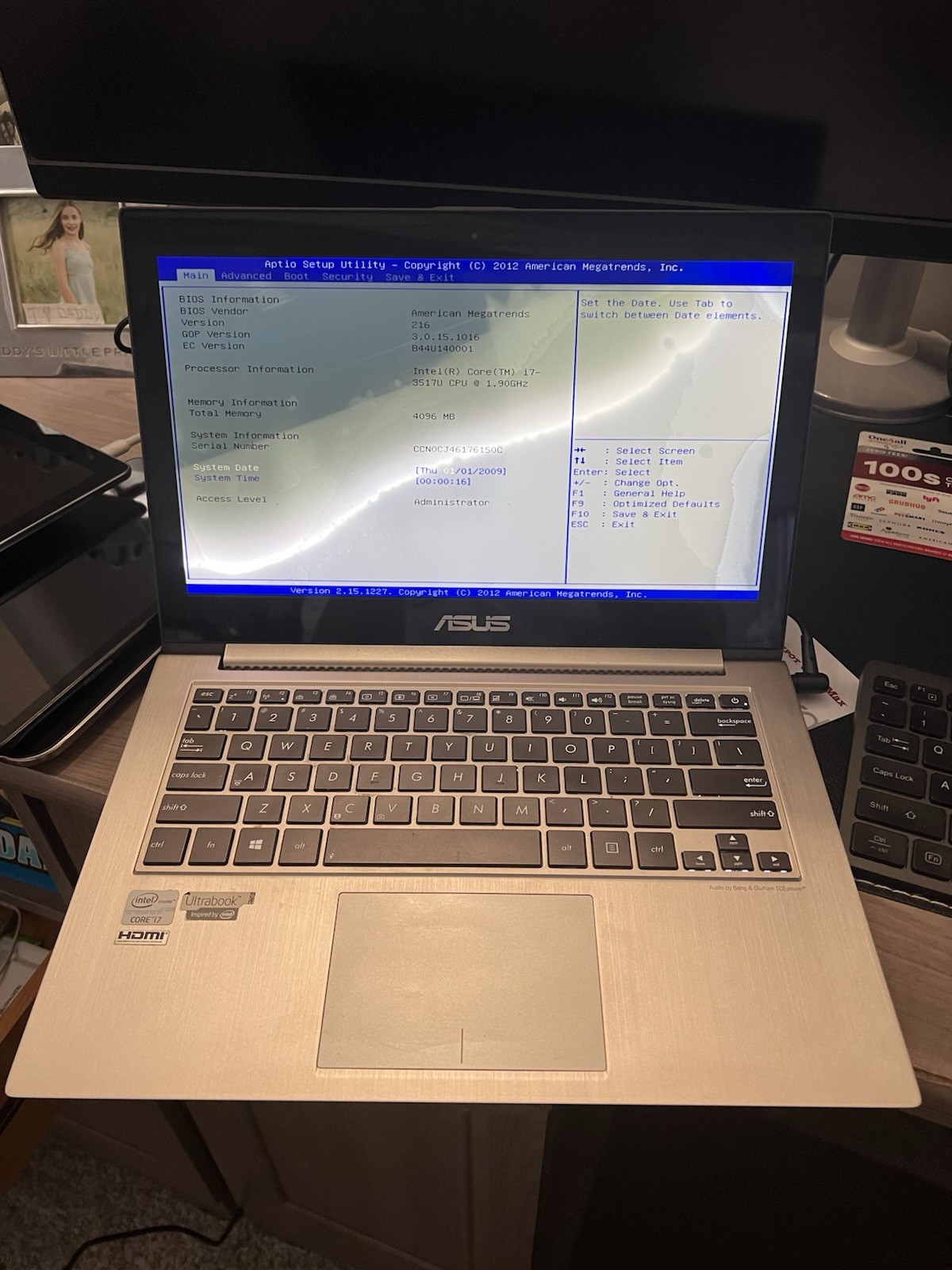 Asus Zenbook UX31E 13″ i5 4GB NO SSD Bad Screen Parts And Repair Only