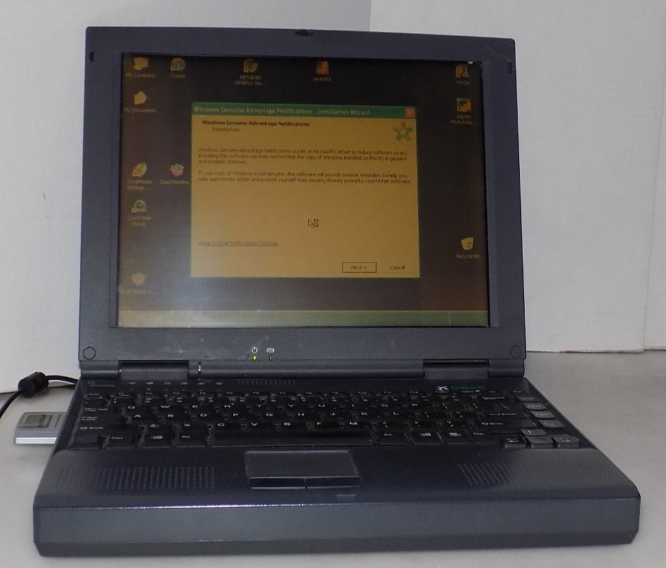GATEWAY SOLO 1100 NOTEBOOK 12.1 SCREEN, WIRELESS PCMCIA, CD-ROM,3.5″ FDD CELERON