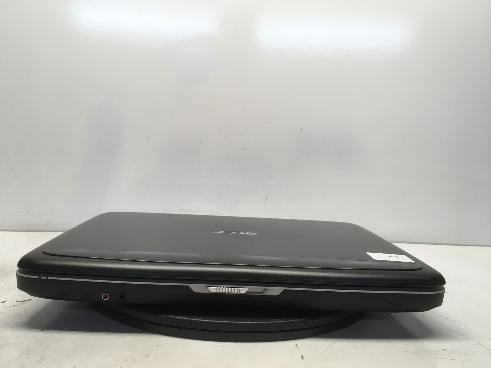 Acer Aspire 5315-2639 ICL50 Intel Core Solo T1400 1.73GHz 1 GB NO HDD No Batt