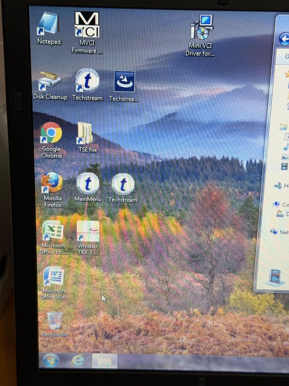 HP ELITEBOOK 2530P 1.86GHz CORE 2 DUO 111GB HD 2GB RAM DVDRW