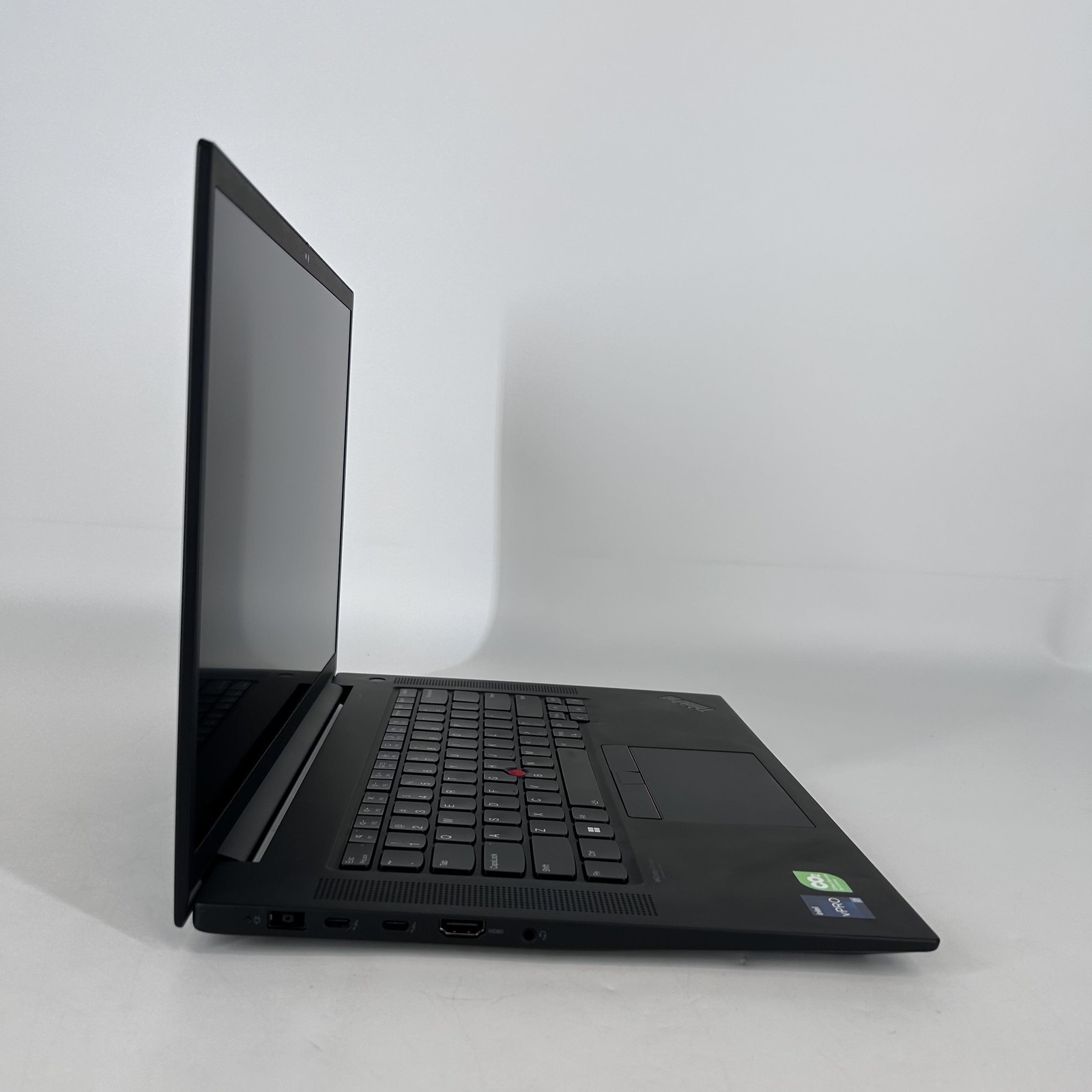 Lenovo ThinkPad P1 Gen 5 16 FHD+ 2.4 GHz i7-12800H 8GB 256GB SSD RTX A1000 Good