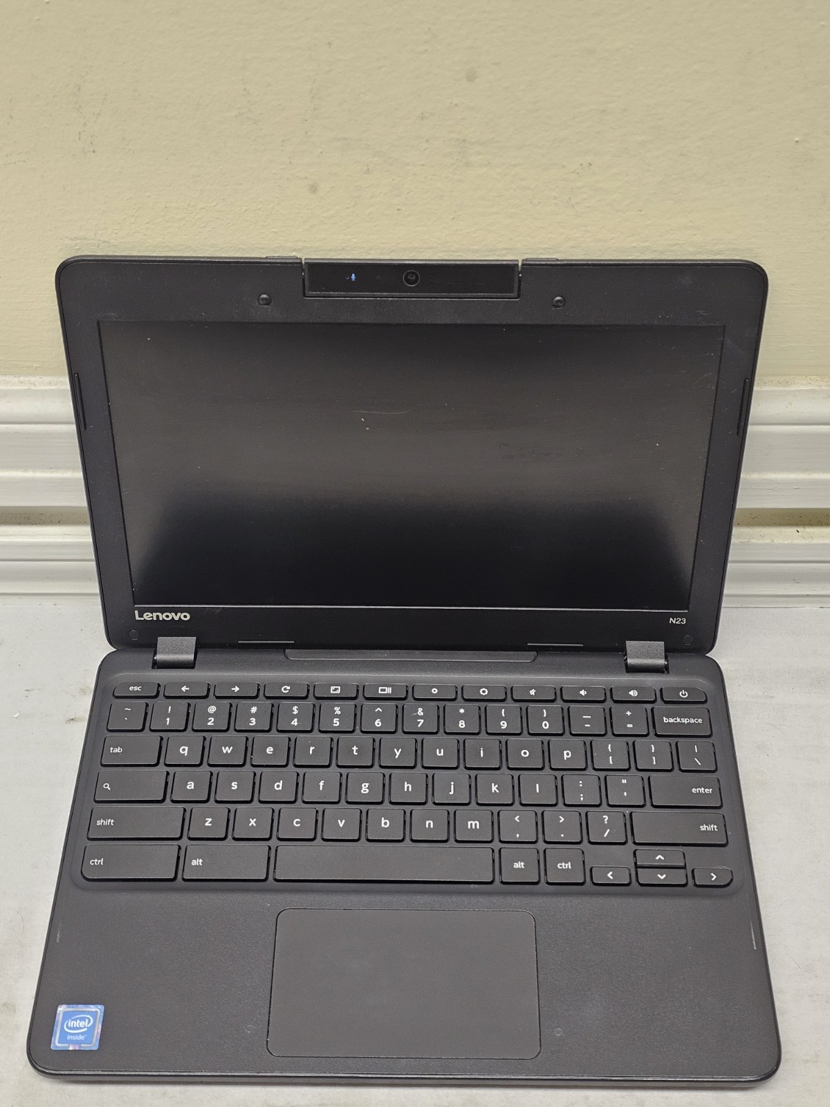 Lenovo Chromebook N23-80YS – Intel Celeron N3060 – 4GB RAM – BAD BATTERY – READ