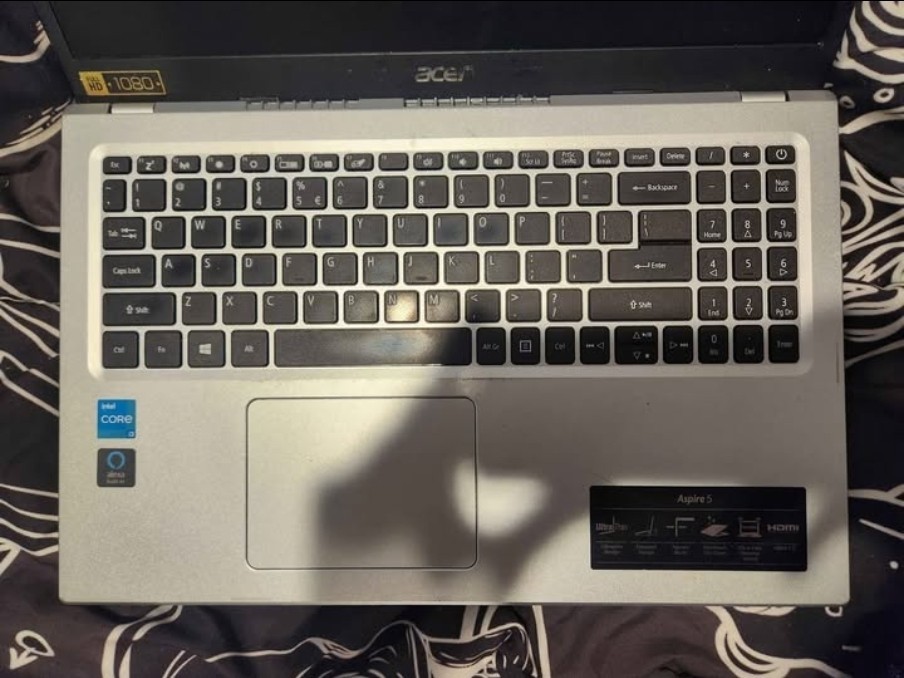 Acer Aspire5 Laptop 15.6-inch (USED ONCE)