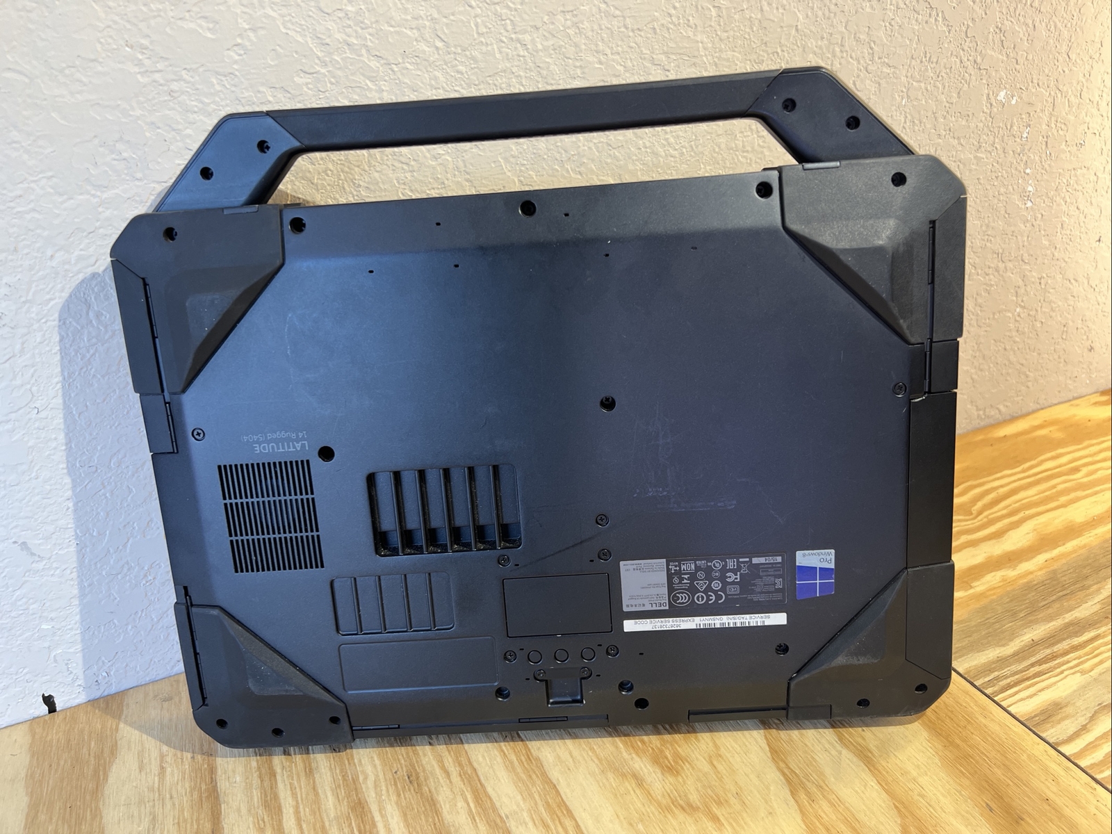 Dell Latitude 14 Rugged 5404 Laptop i7-4650U 1.7GHz 16GB 256GB No Touch No Cam