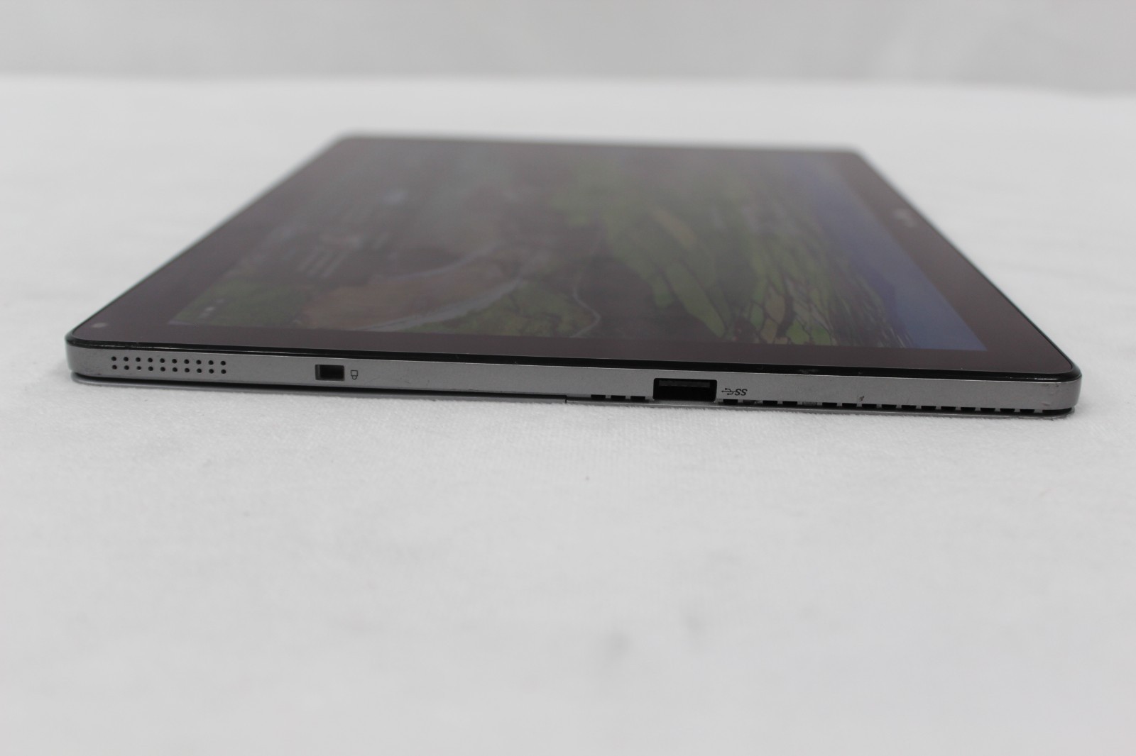 DELL Latitude 7210 2-in-1 Tablet intel i5-10310U 1.7GHz 16GB RAM 256GB 4-core