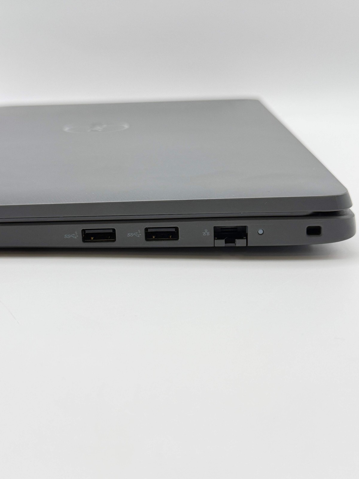 Dell Latitude 3550 15″ Core i5-1335U 16GB RAM 512GB SSD