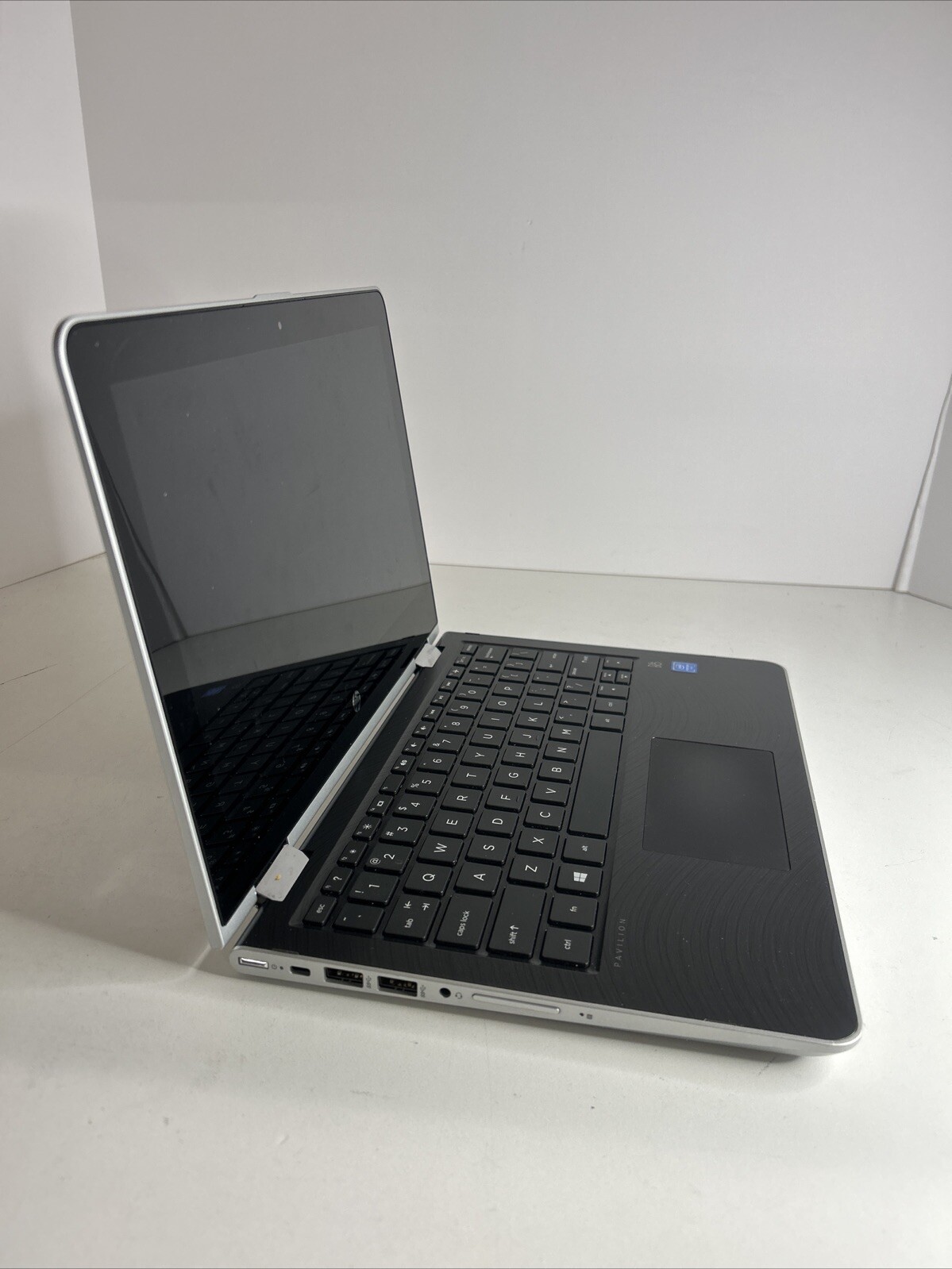 HP Pavilion x360, Intel Pentium N4200 @1.10Ghz, 4GB RAM 256 SSD, W11 Pro, Touch!