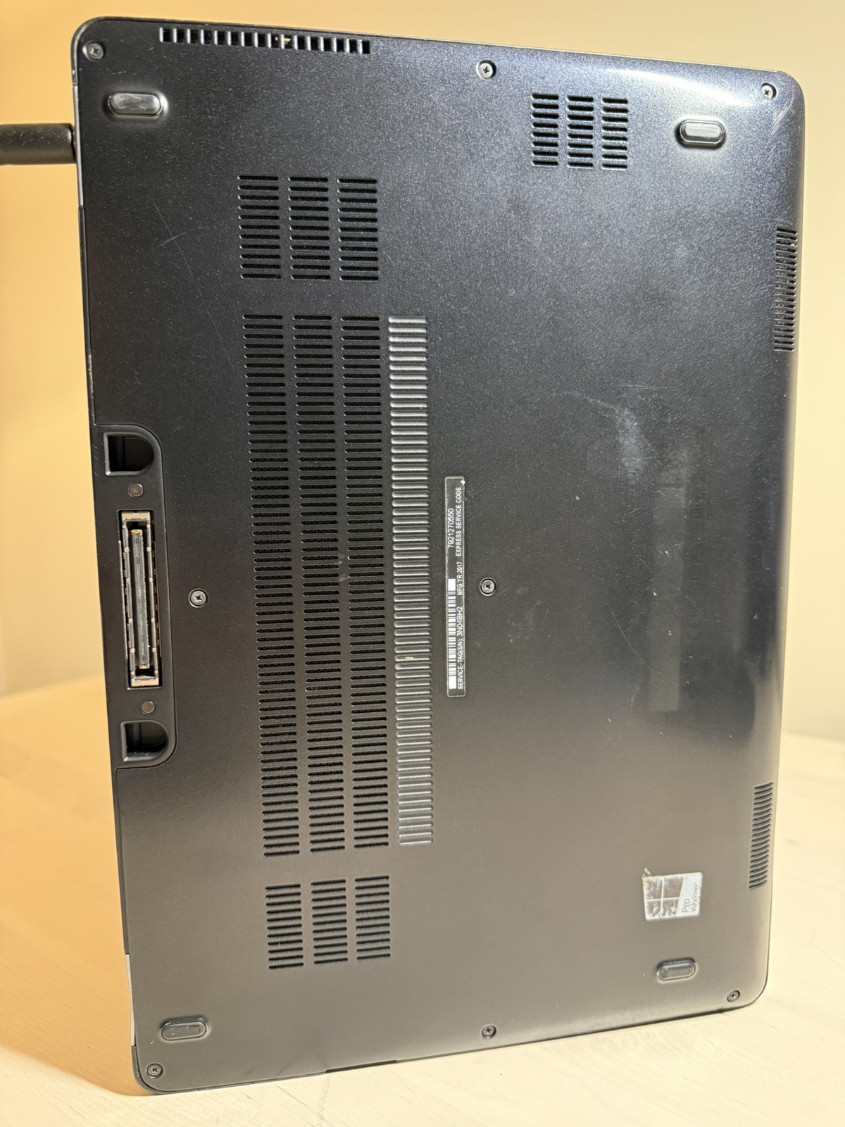 Dell Latitude E7470 Laptop Intel Core i7 6th Gen No HD/OS/AC Adapter