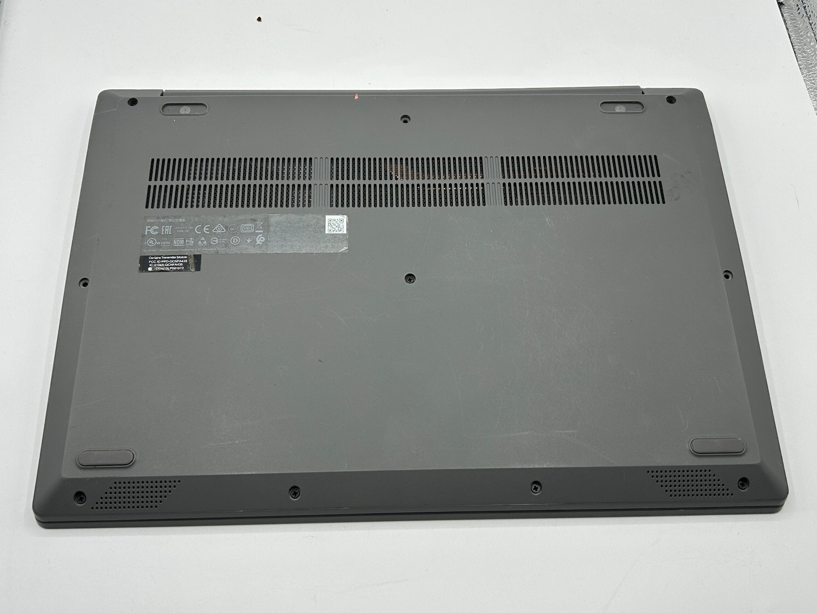 Lenovo IdeaPad 3, 15ADA05, Ryzen 3 3250U, 8GB RAM, 256GB SSD, Windows 11 Home