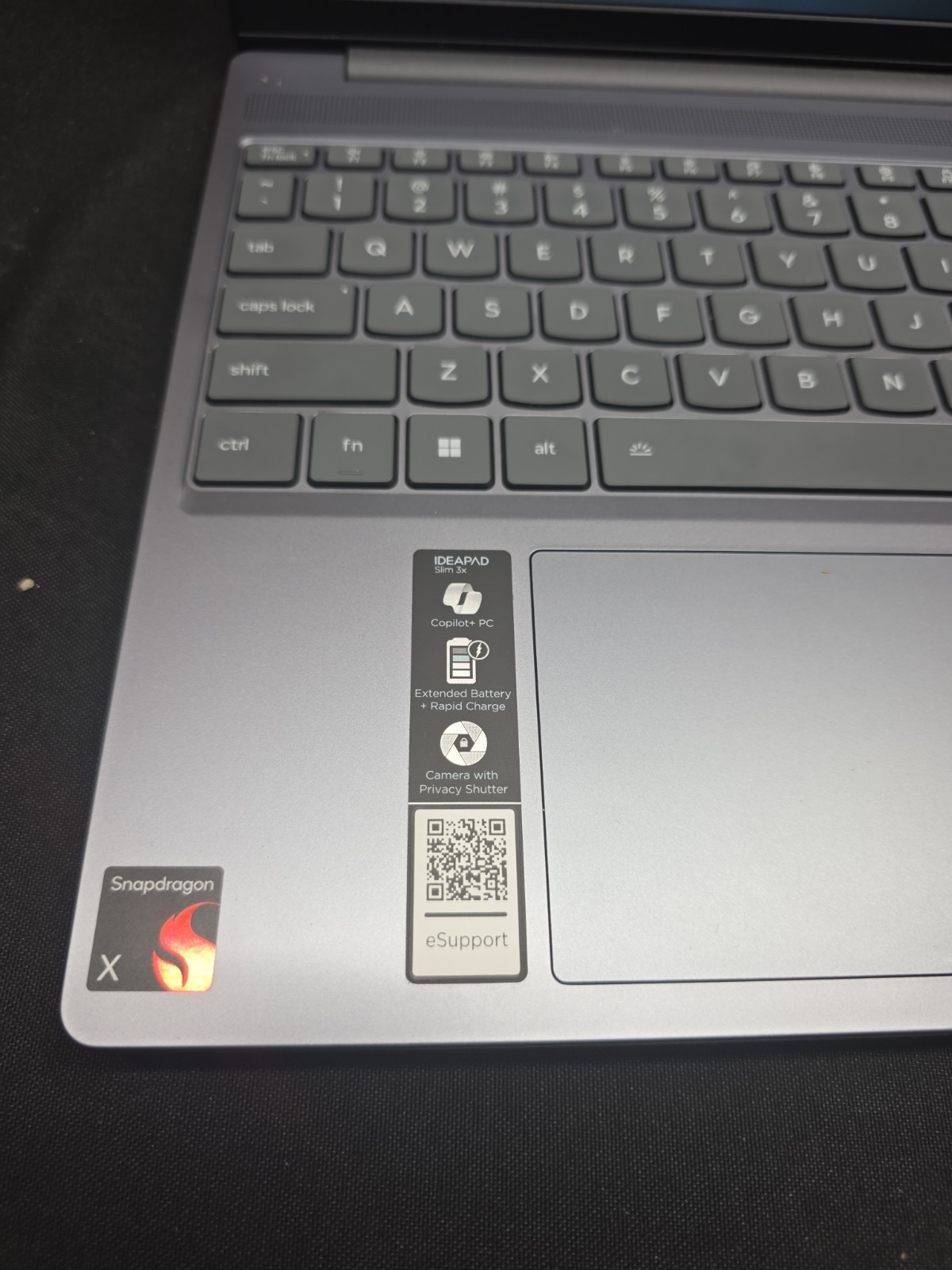 15.3″ Lenovo IdeaPad Slim 3 512GB SSD 16GB RAM Snapdragon X8