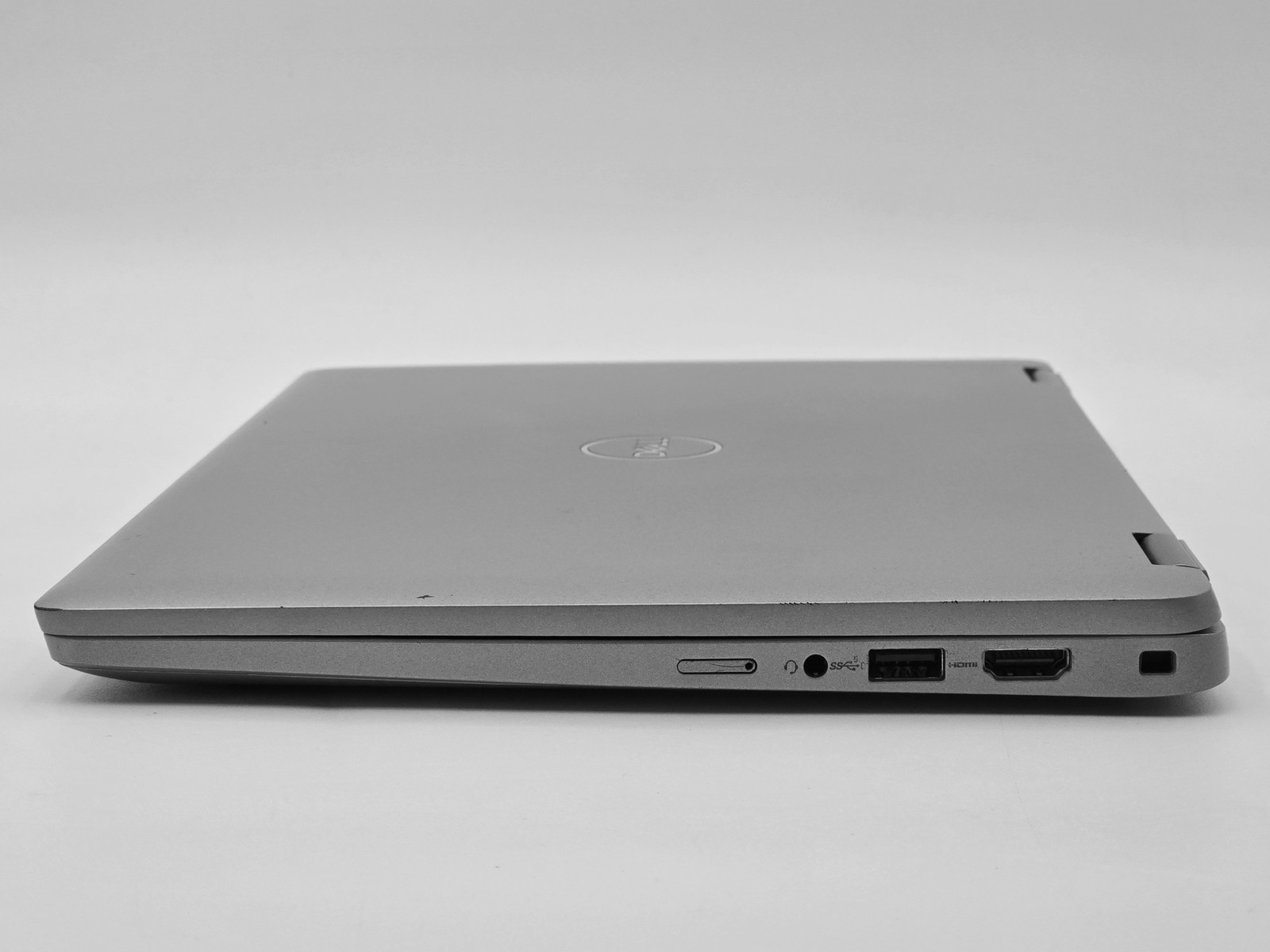 Dell Latitude 5340 2-in-1 13″ FHD I7-1365U 256GB 16GB W11P Backlit FPR WNTY