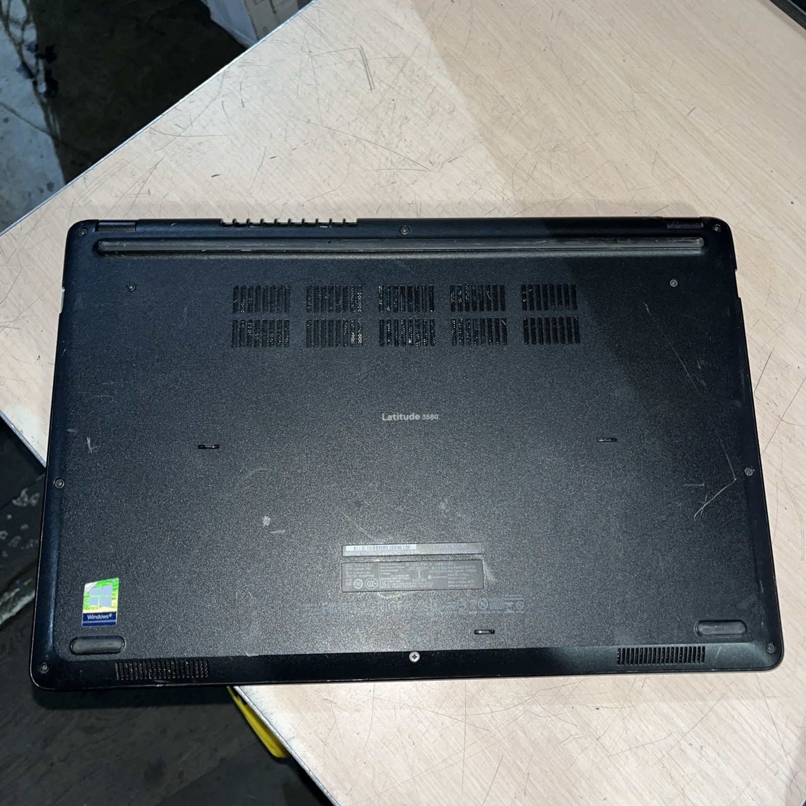 DELL LATITUDE 3580 INTEL CORE I5-7200U 2.50GHZ 8GB RAM NO HD