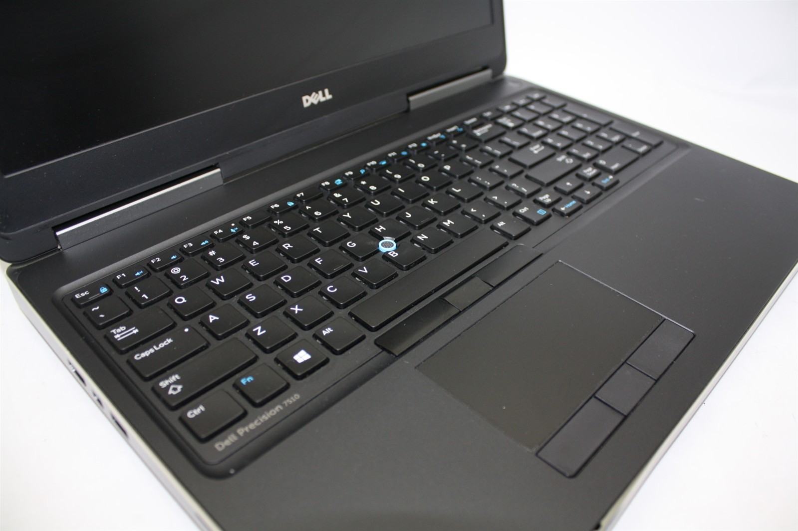 15.6″Dell Precision 7510 Xeon E3-1535M 2.90GHz RAM 16GB SSD 256GB/Camera issue