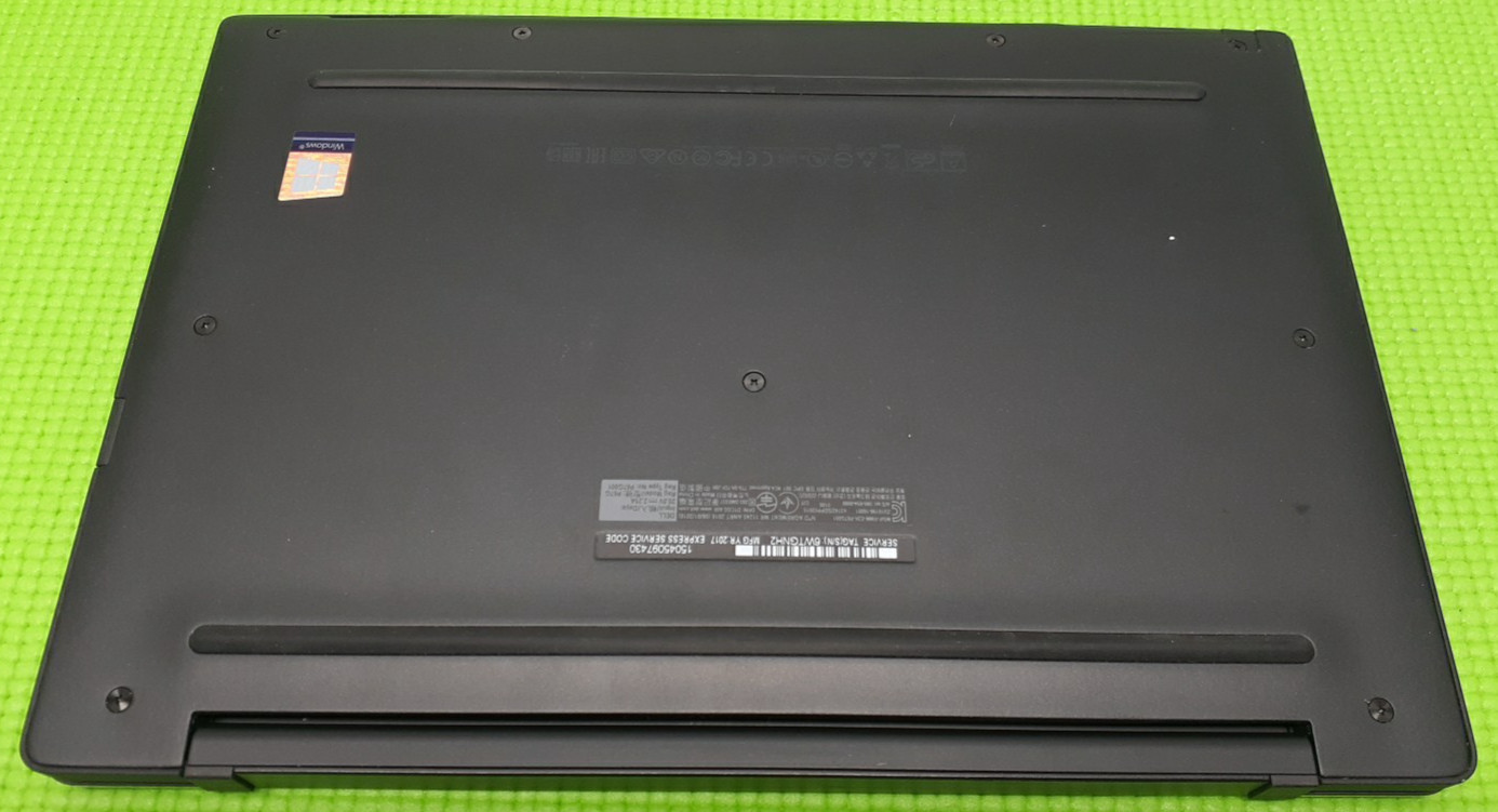 Dell Latitude 7370 13.3″ Intel Core m7-6Y75 1.2GHz 8GB RAM 240GB SSD 11p -no ac