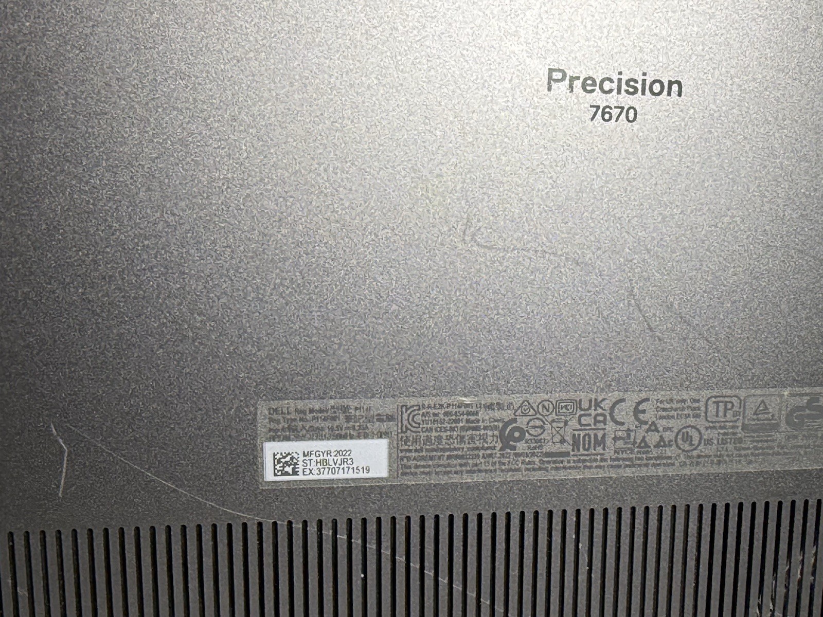 Dell Precision 7670 16″ i7-12850HX 32GB 512GB RTX A2000