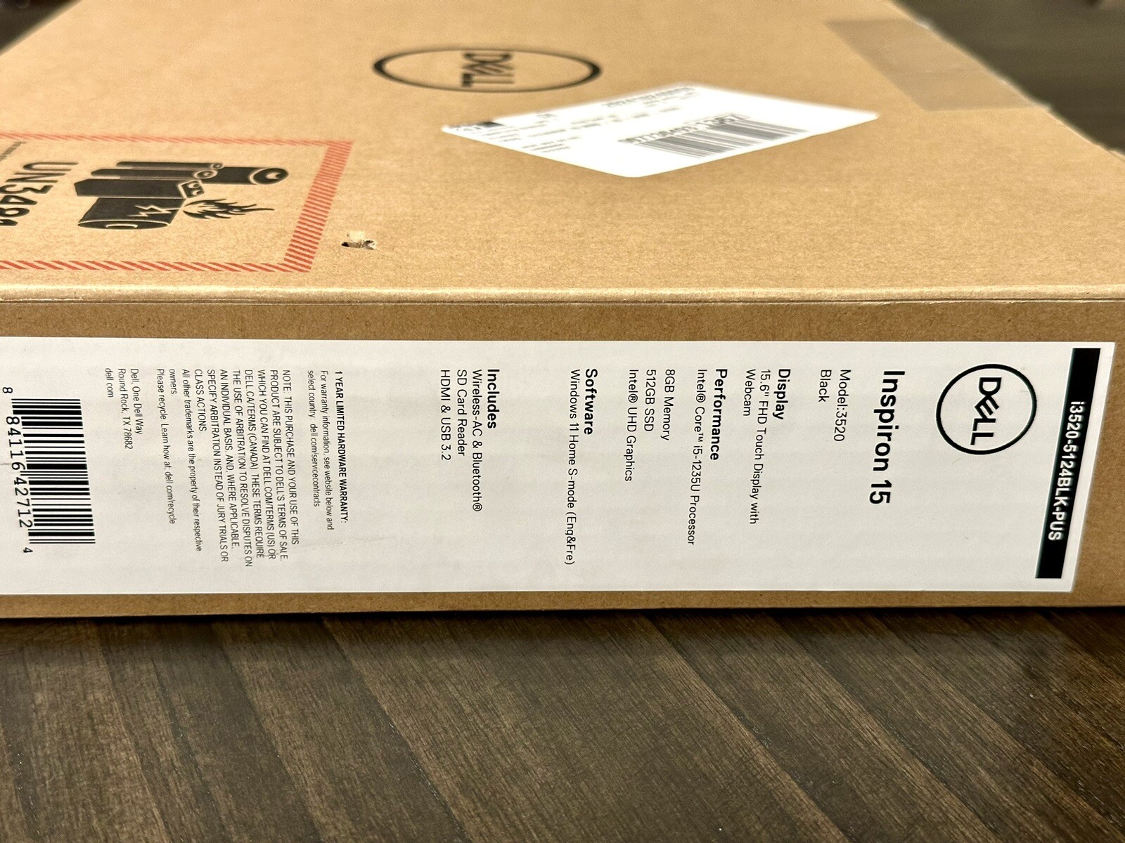 Brand New Dell Inspiron Touch Screen Laptop i5 8GB 512 SSD i3520-5124BLK-PUS