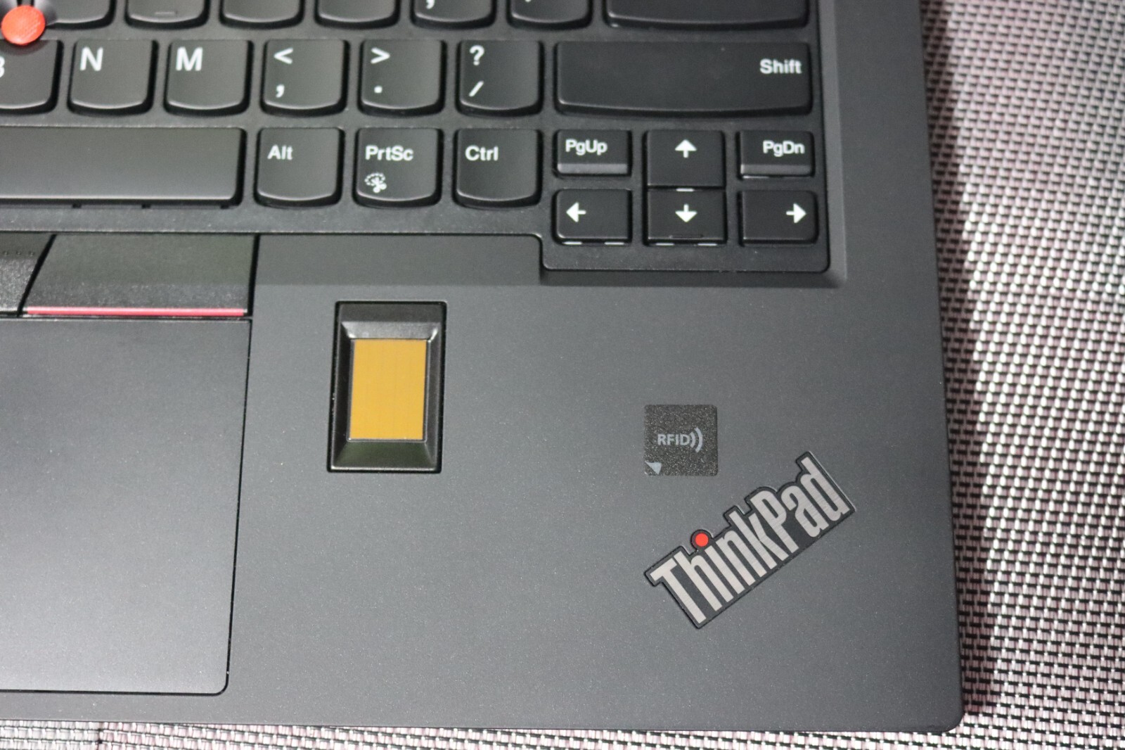 Lenovo Thinkpad T490 14 in (SSD,Intel Core i5 8th Gen.)