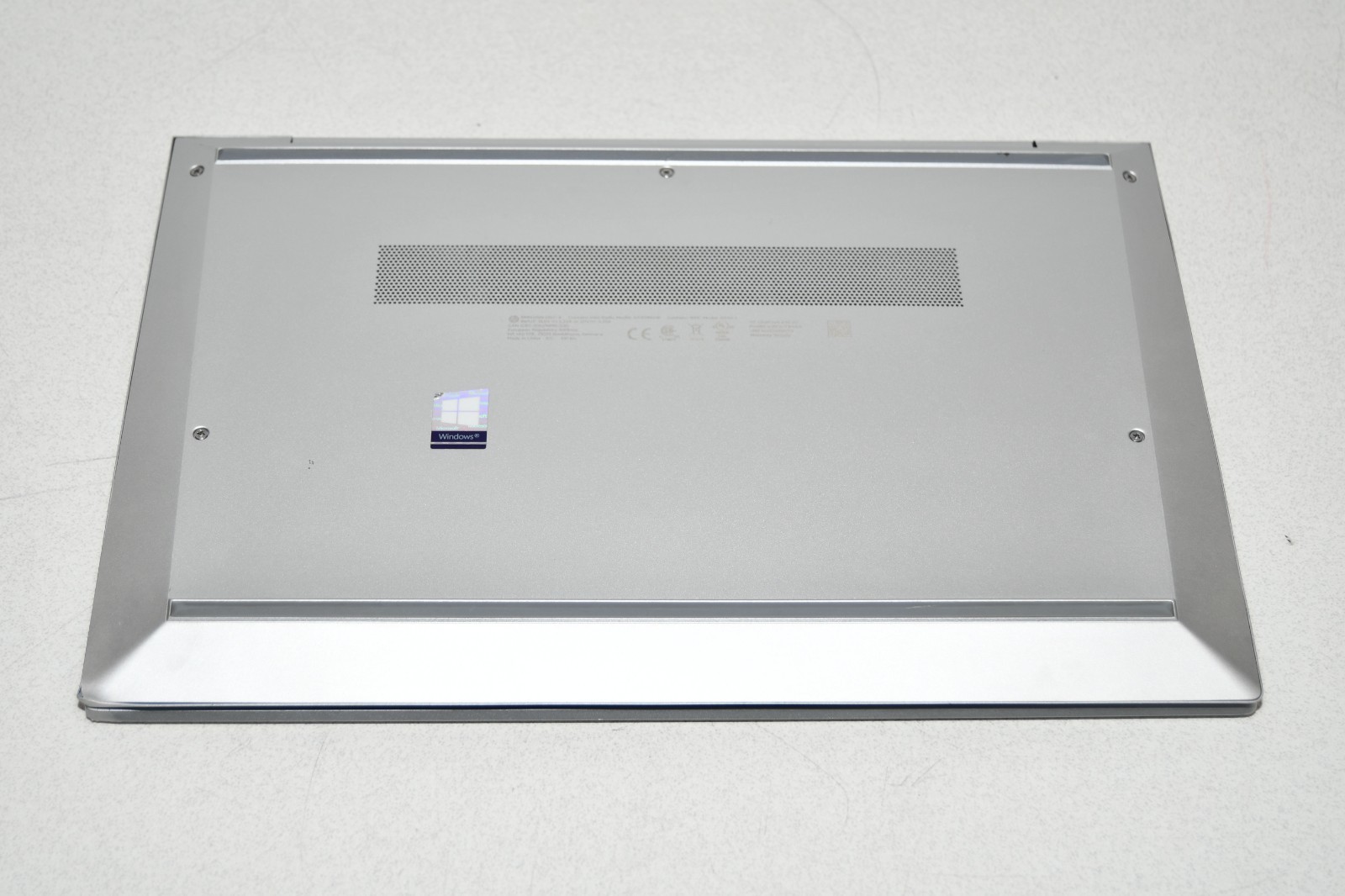 ^ HP Elitebook 840 G7 Intel i7-10510U @ 1.8GHz 16 GB RAM 512 GB SSD W11 #X8104