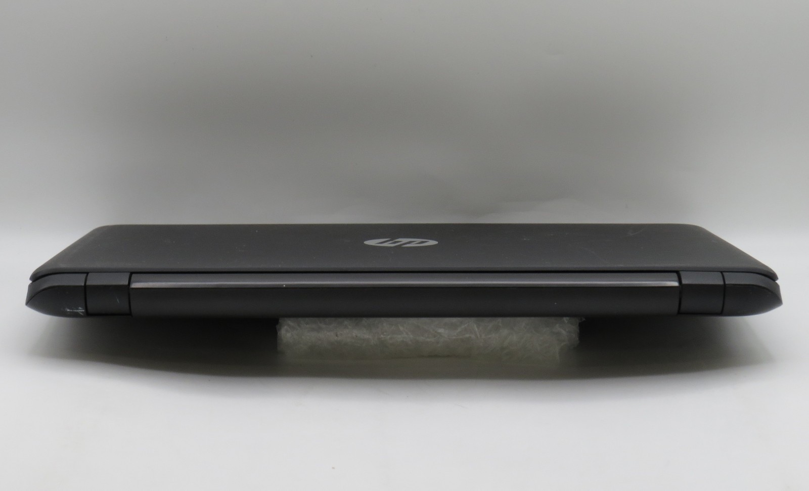 HP 15-f100dx | AMD A8-6410 @ 2GHz | 6GB DDR3 | 256GB SSD | 15″ | No OS