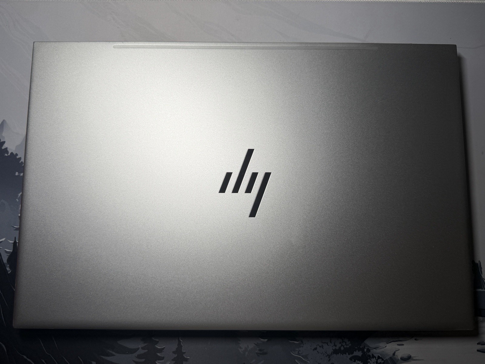 HP ENVY Laptop 17m-ch1013dx FHD Touchscreen Intel i7-1195G7 16GB 512GB SSD Win11