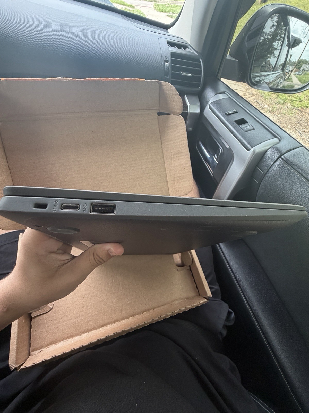 HP Chromebook 14 G4 EE 14in Intel Celeron 4GB RAM 16GB SSD Chrome OS Gray