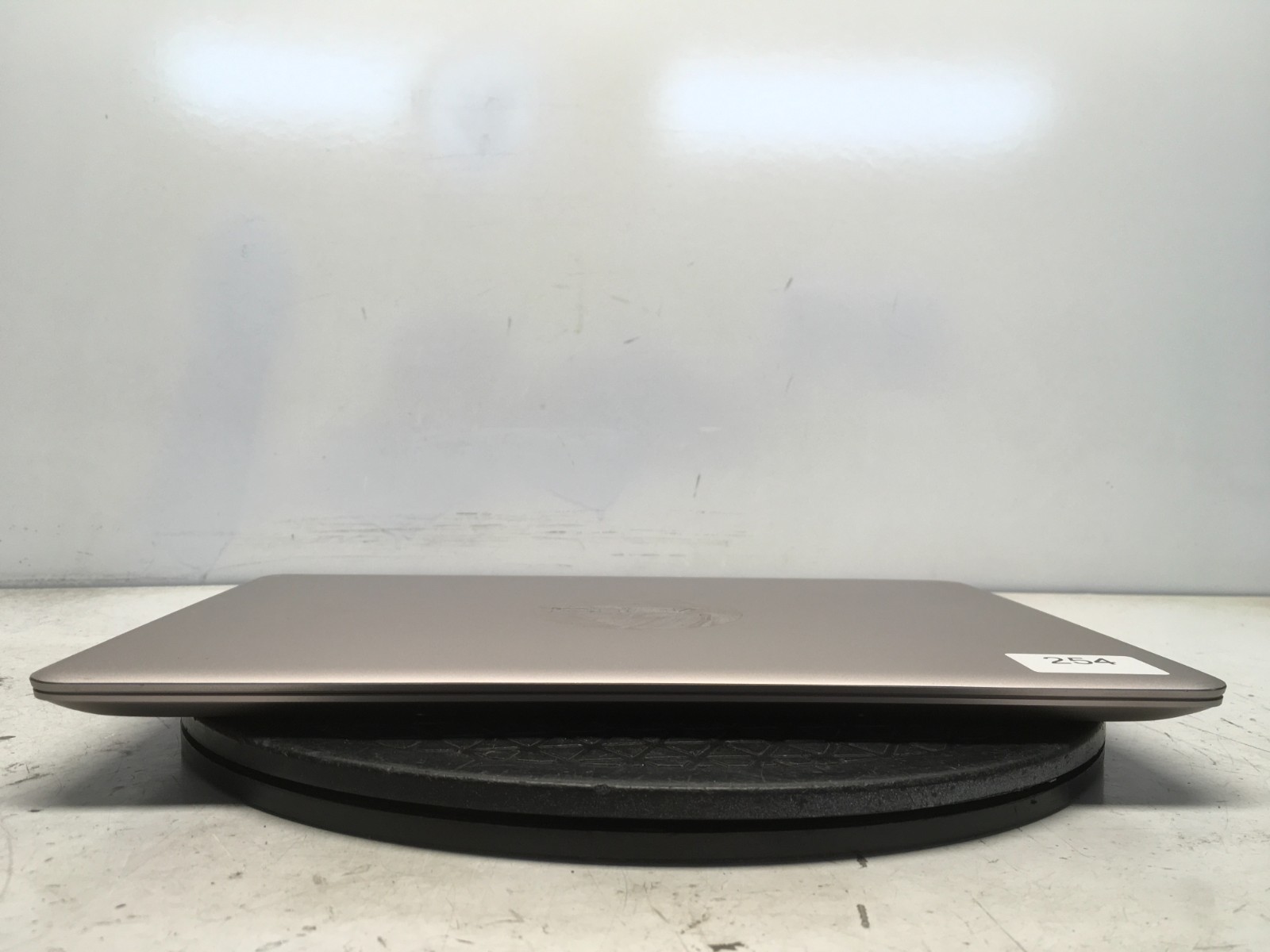 Asus UX305U Intel i5-6200U 2.3GHz 8 GB NO HDD