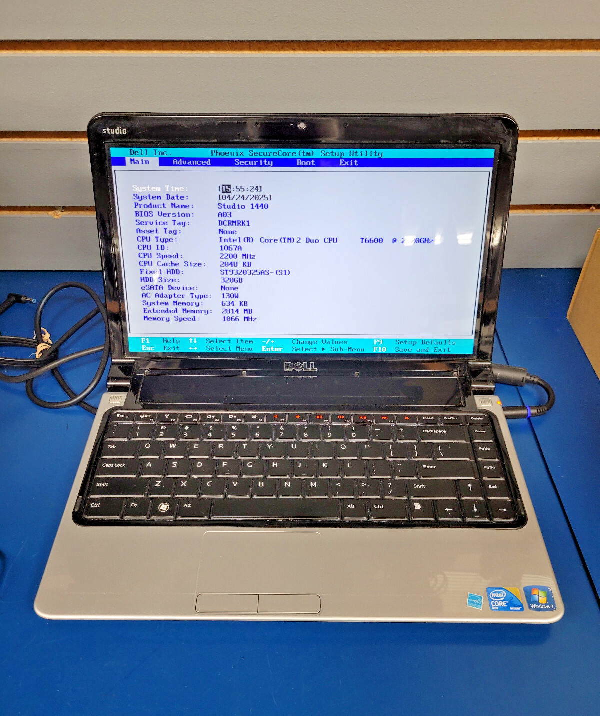 Dell Studio 1440 (PP40L) Laptop Intel Core Duo T6600 @2.20GHz 644 KB RAM No HDD